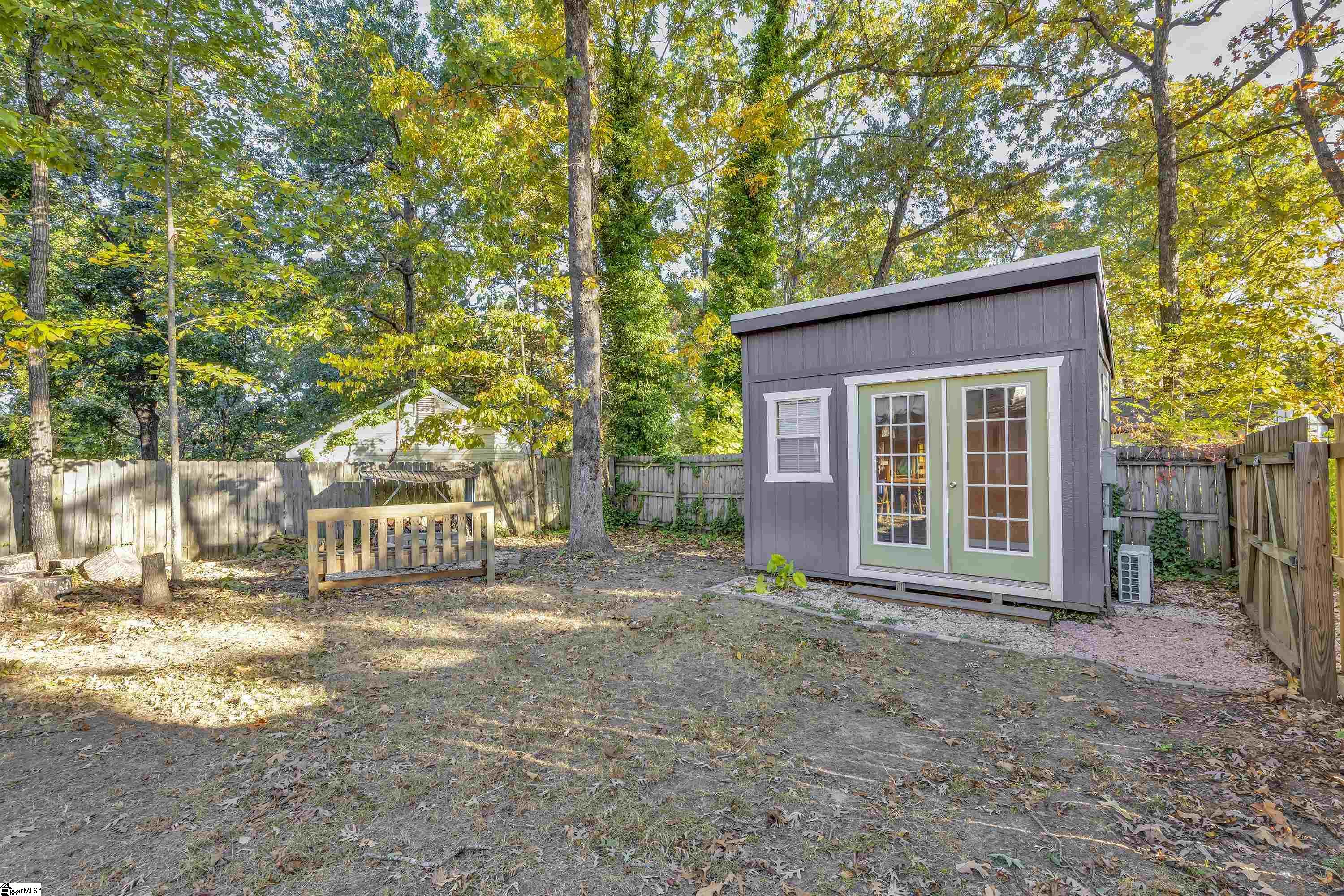 5 Edwards Mill Court, Taylors