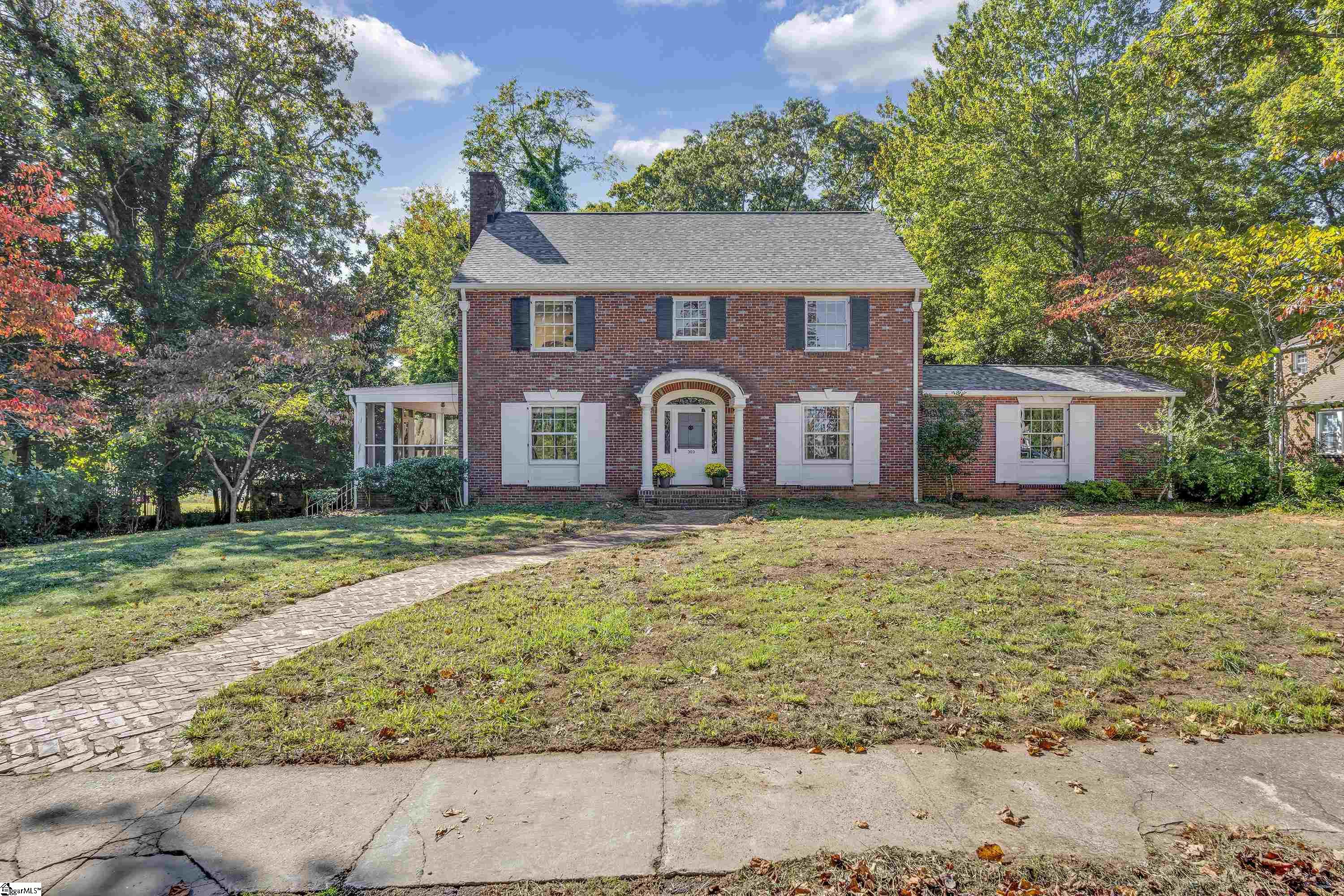 303 N B Street, Easley