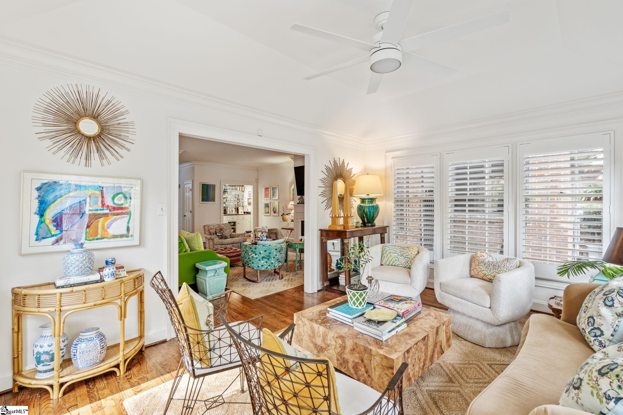 300 E Broad Street Unit 10, Greenville Unit: Unit 10