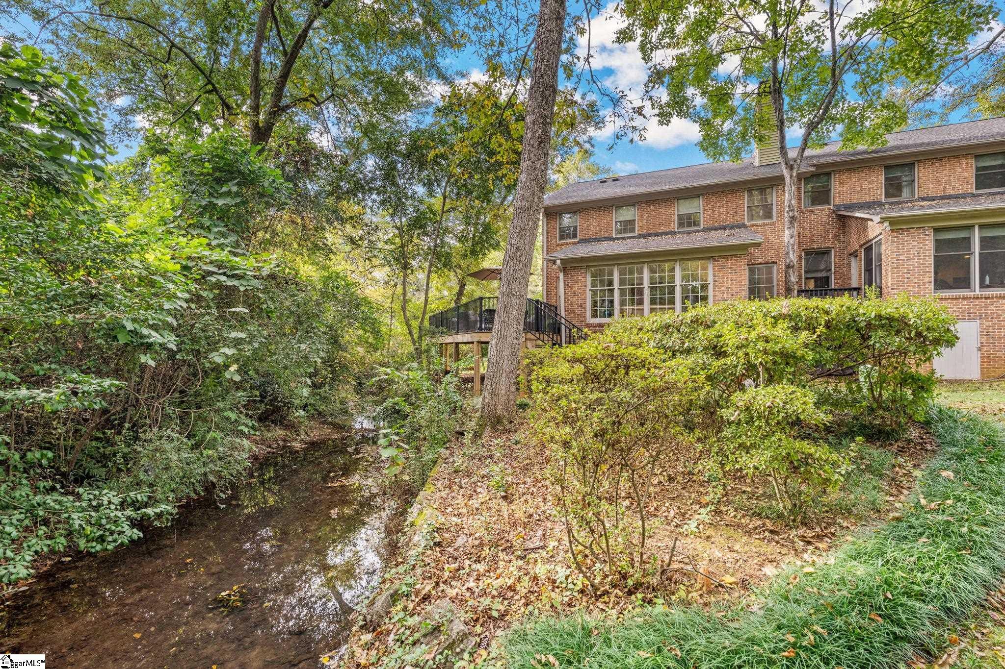 300 E Broad Street Unit 10, Greenville Unit: Unit 10