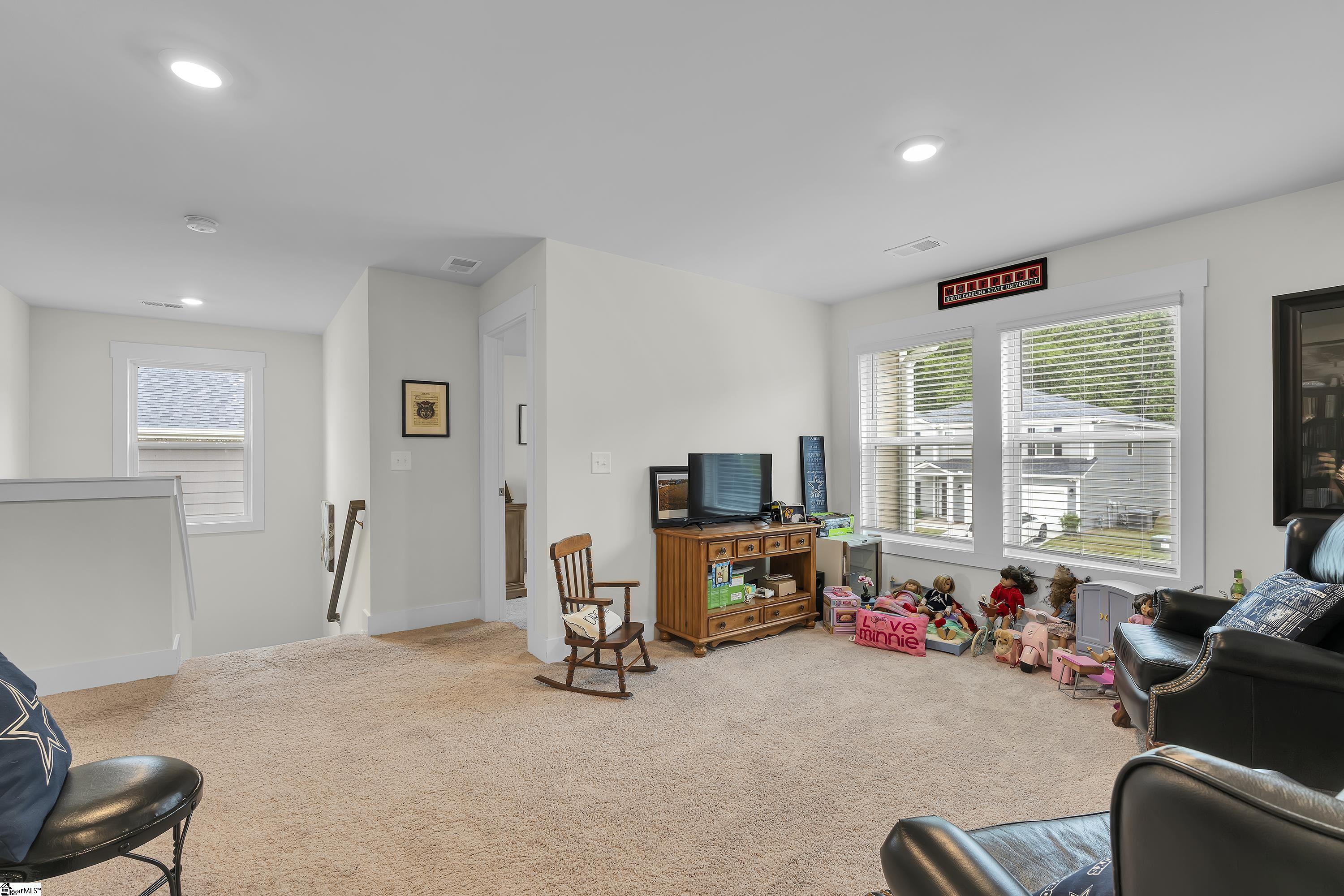 133 Hazelcroft Drive