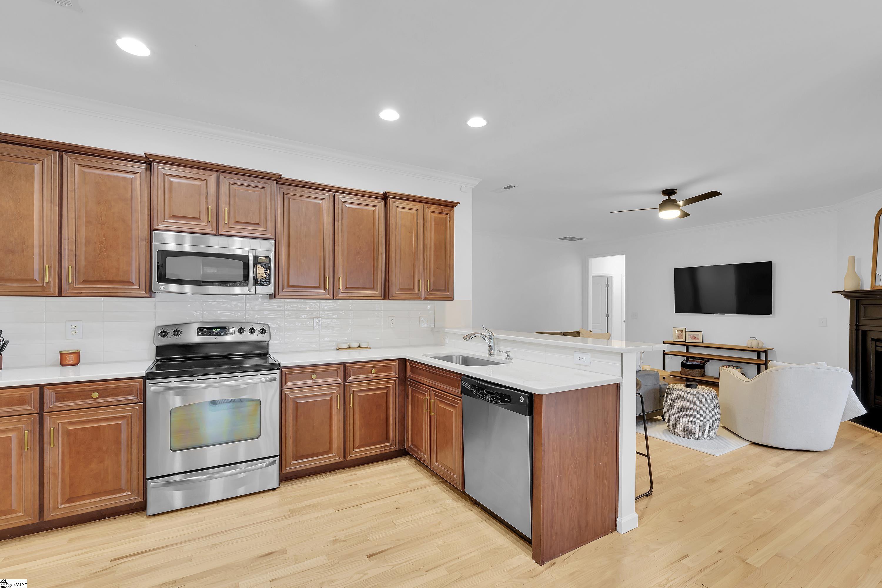 31 Pine Island Drive