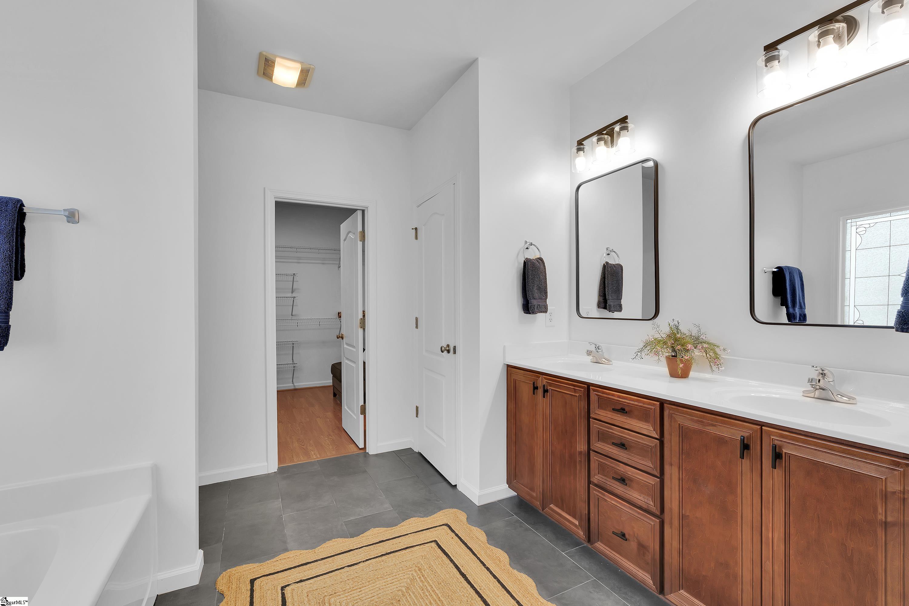 31 Pine Island Drive