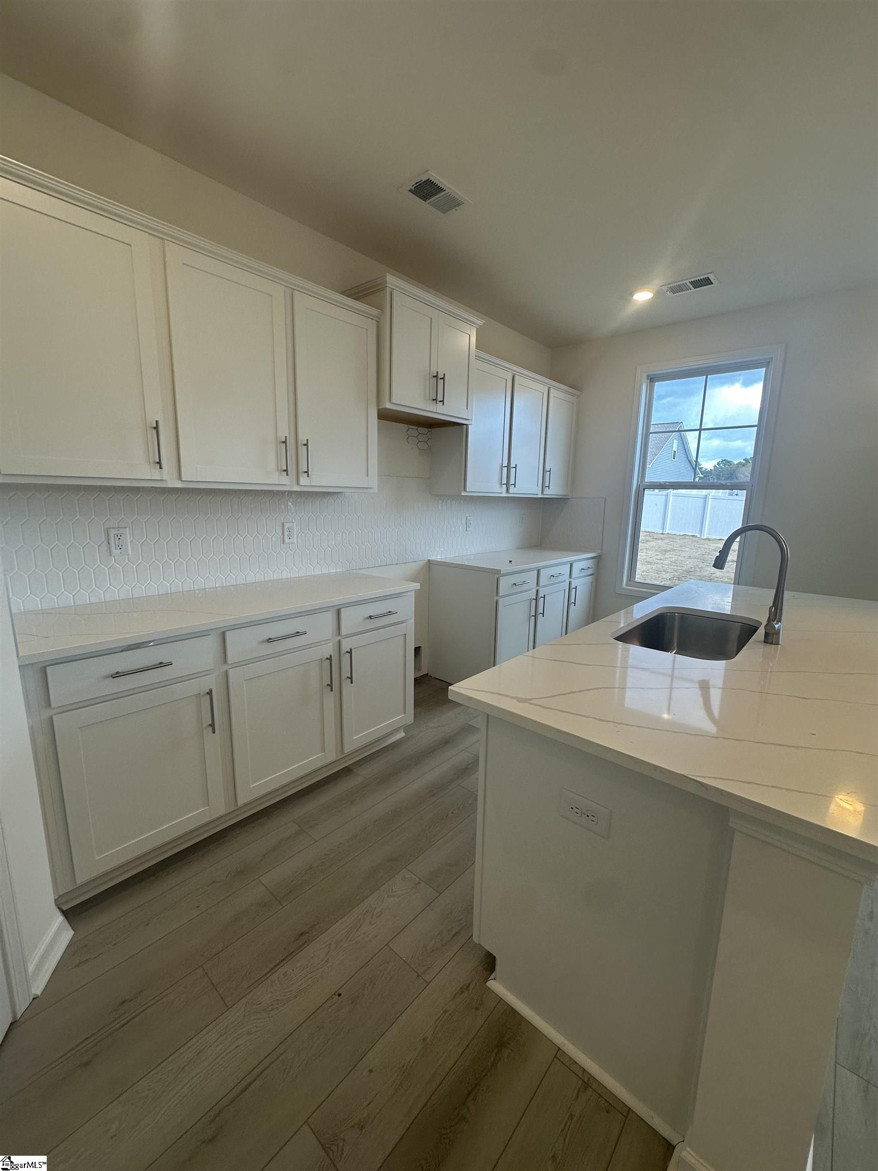 931 Gibbons Street Lot 100