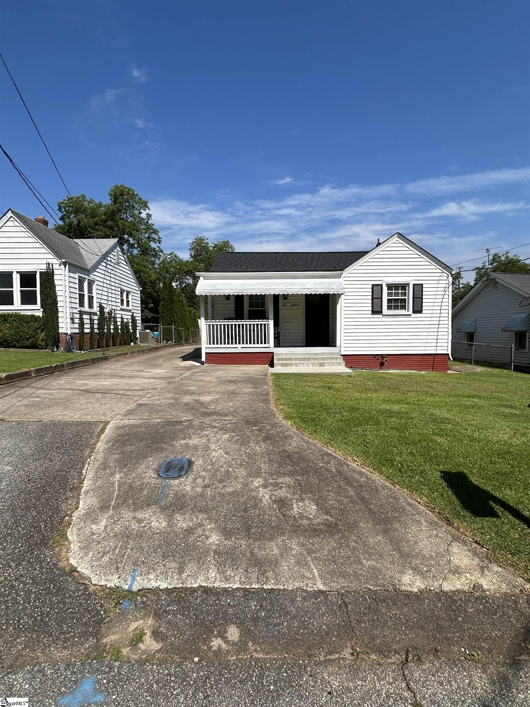 118 Brookdale Avenue