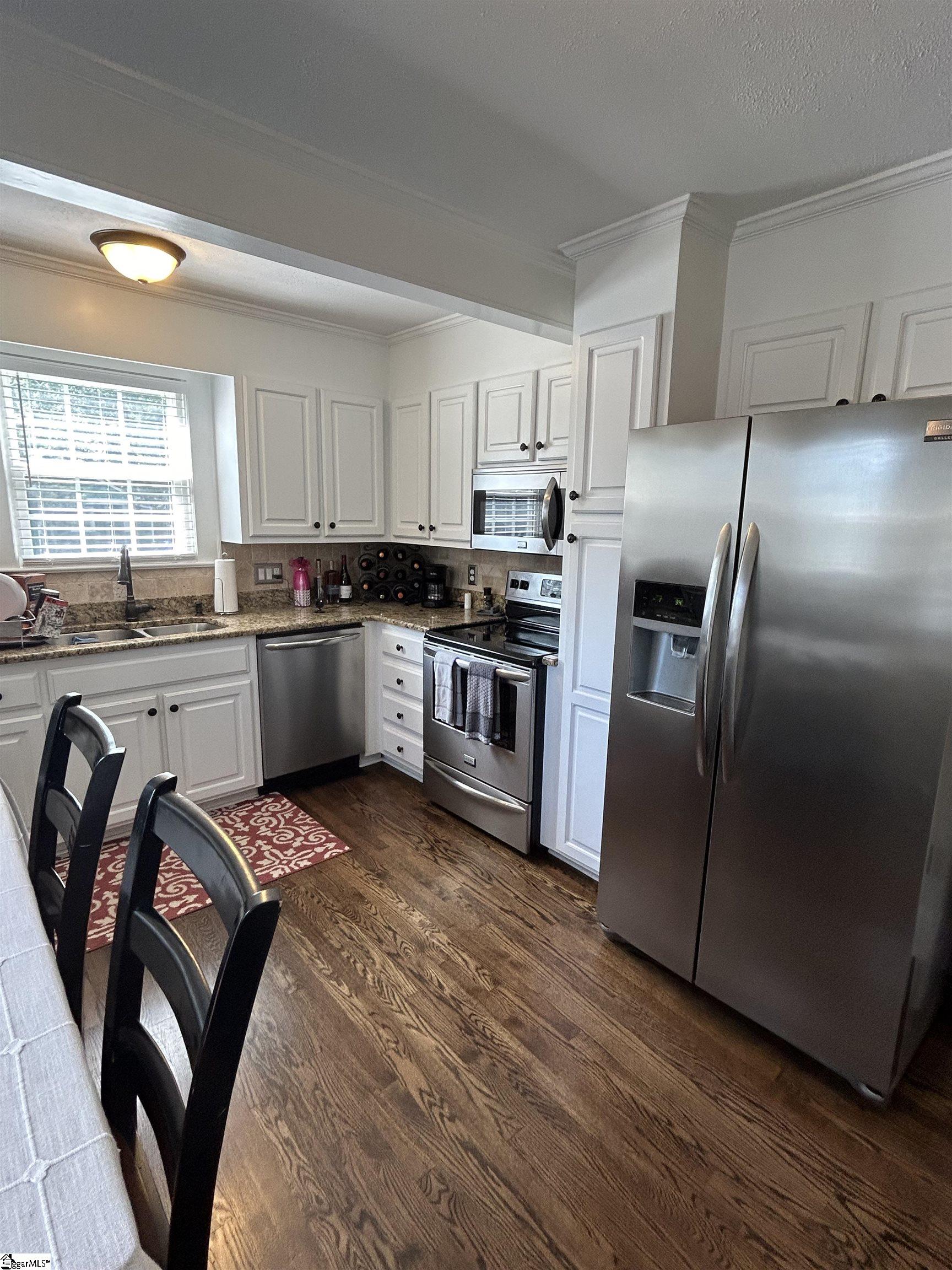 118 Brookdale Avenue