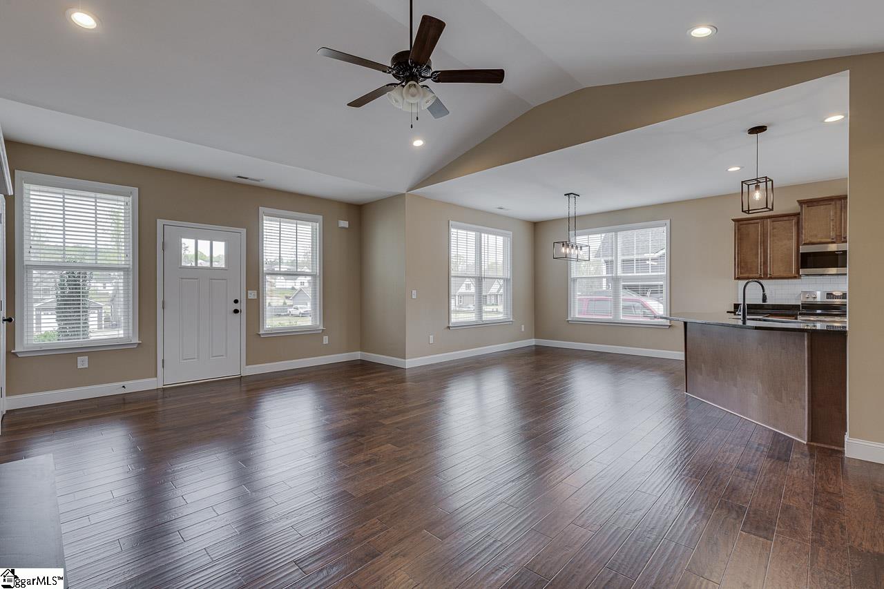 9 Judge Looper Court