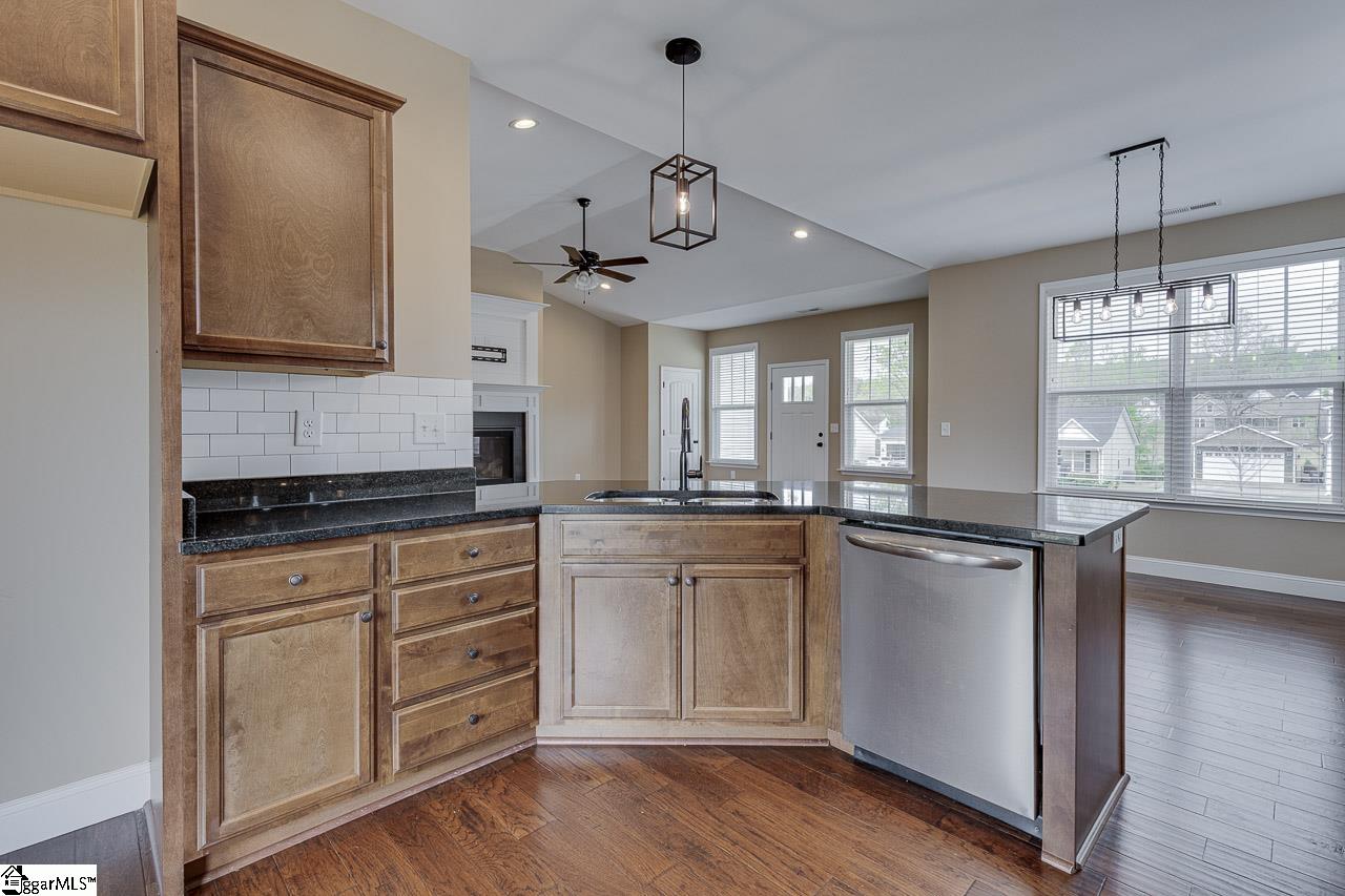 9 Judge Looper Court