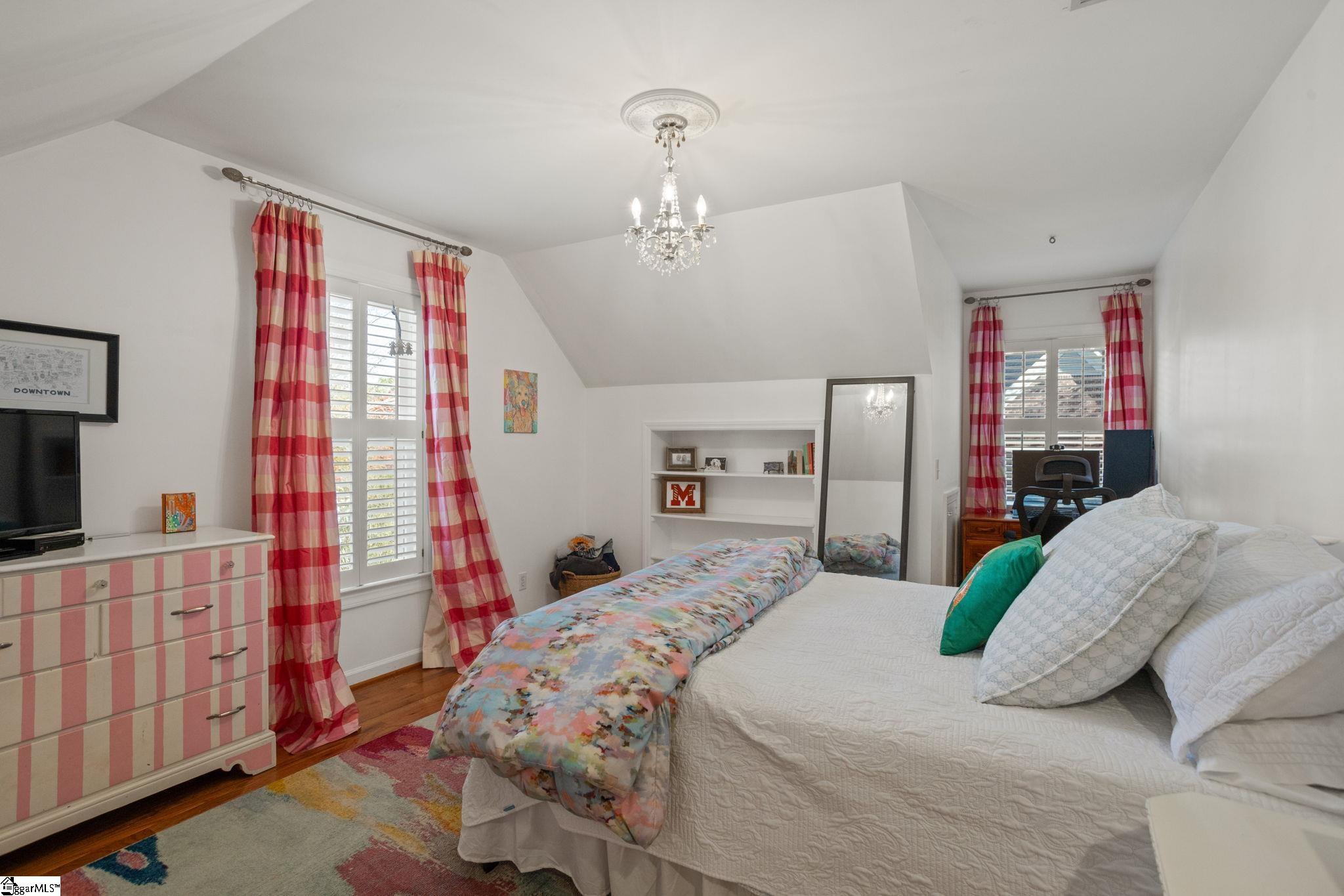 114 Gilderview Drive