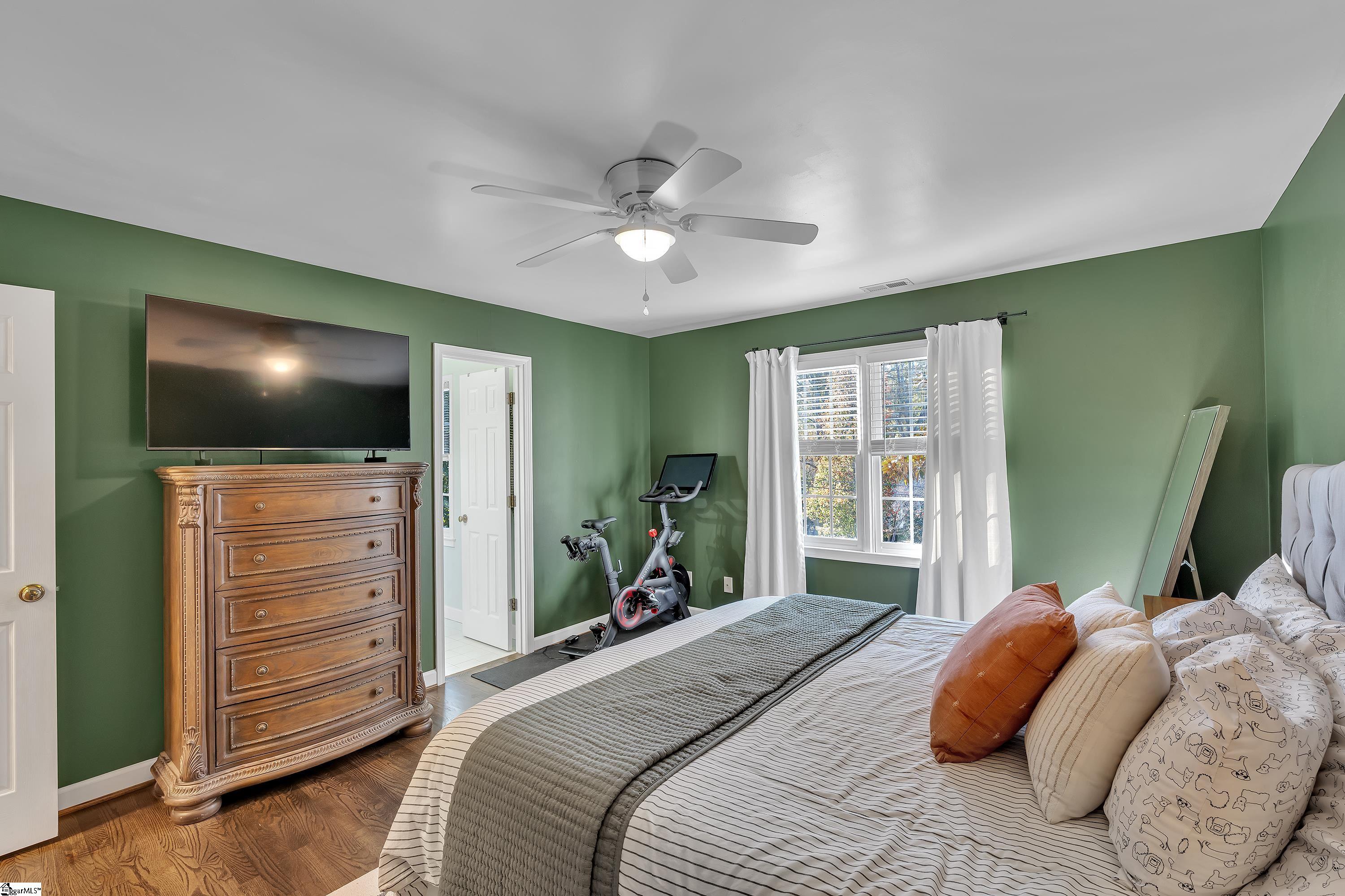 107 Long Hill Street