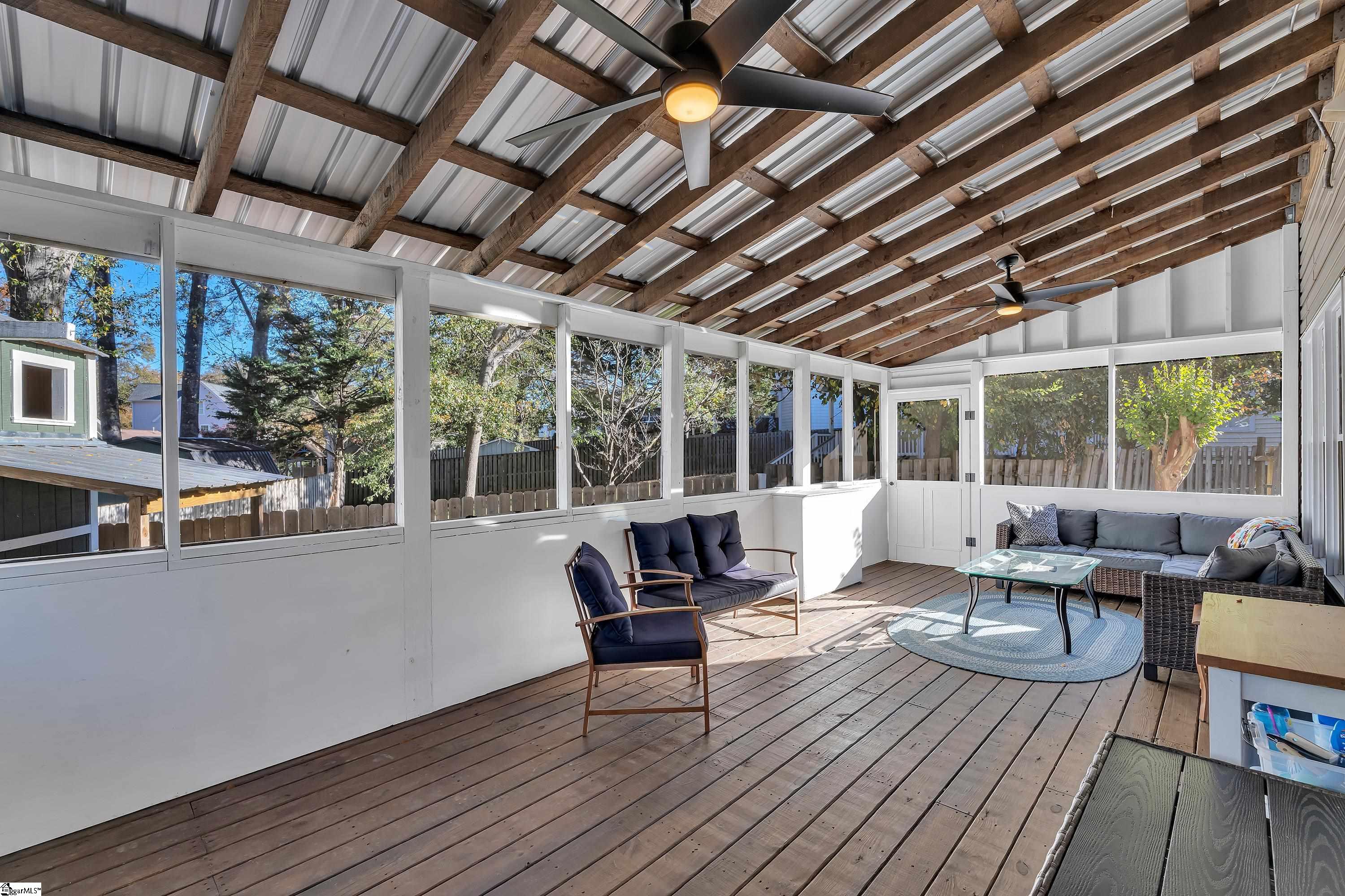 107 Long Hill Street