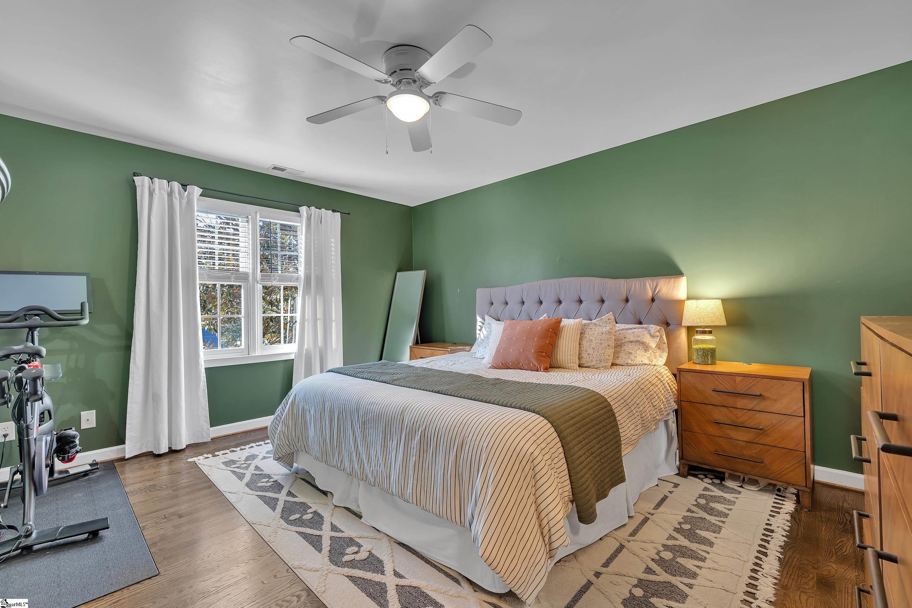 107 Long Hill Street