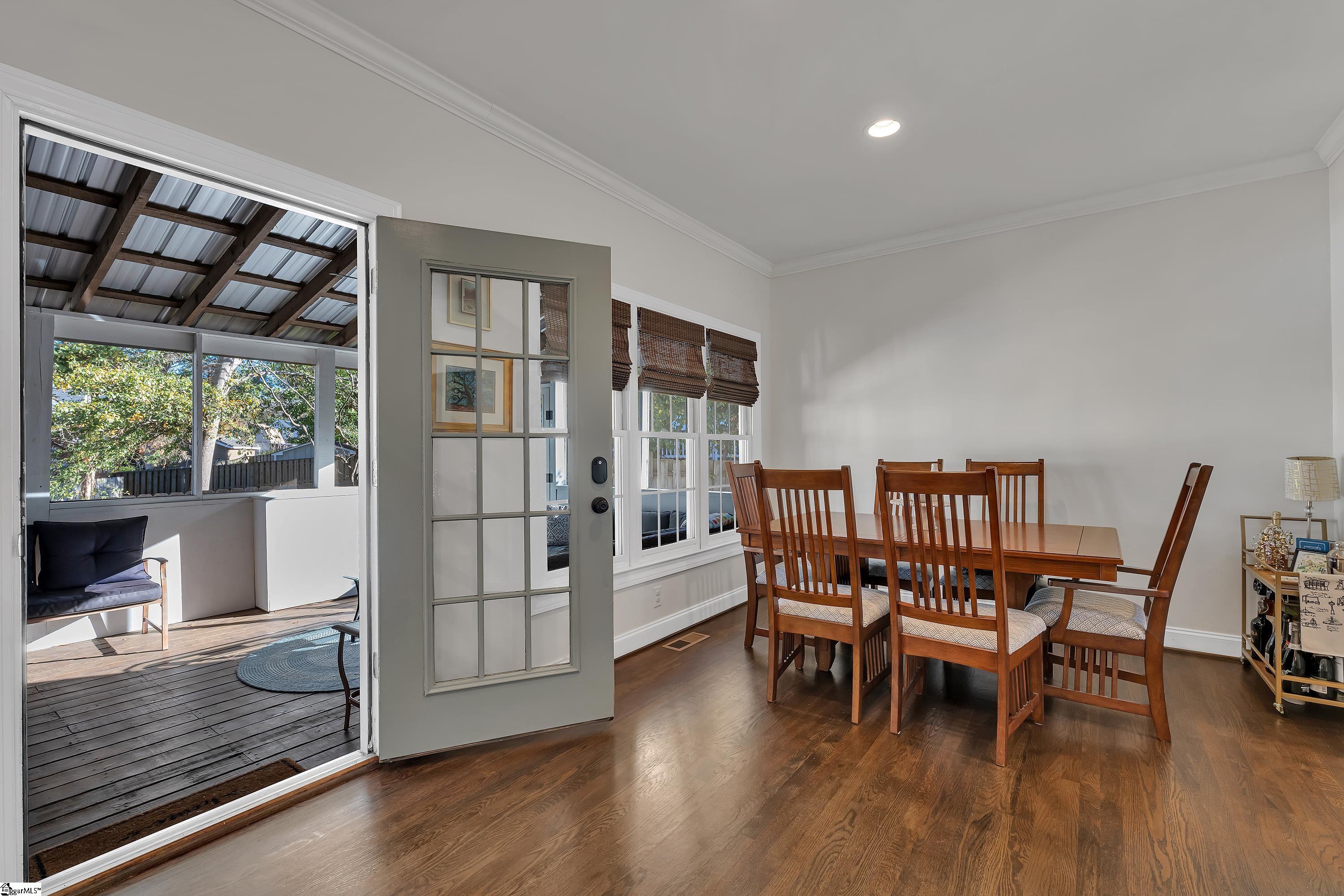 107 Long Hill Street