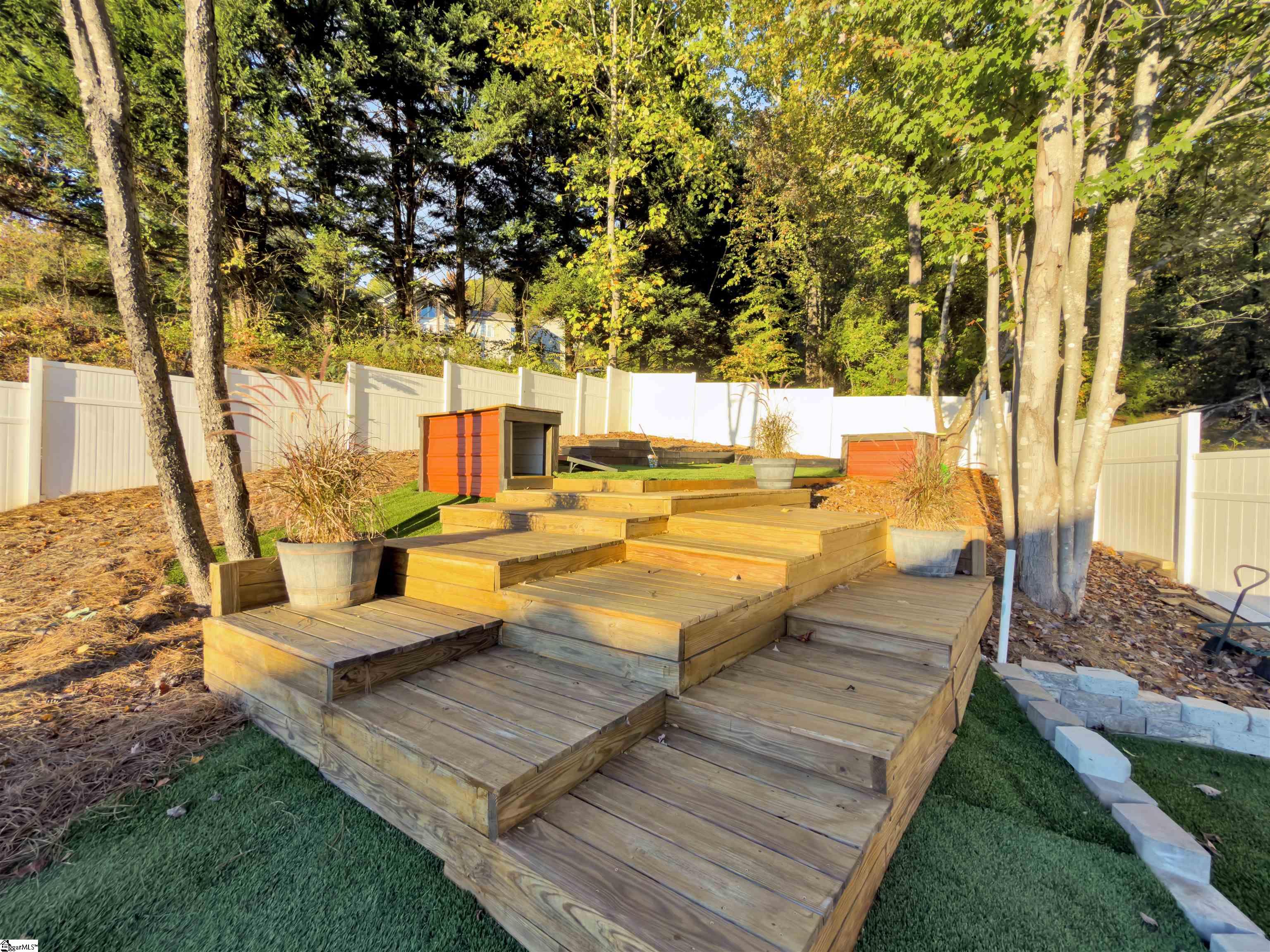 208 Mountain Edge Court