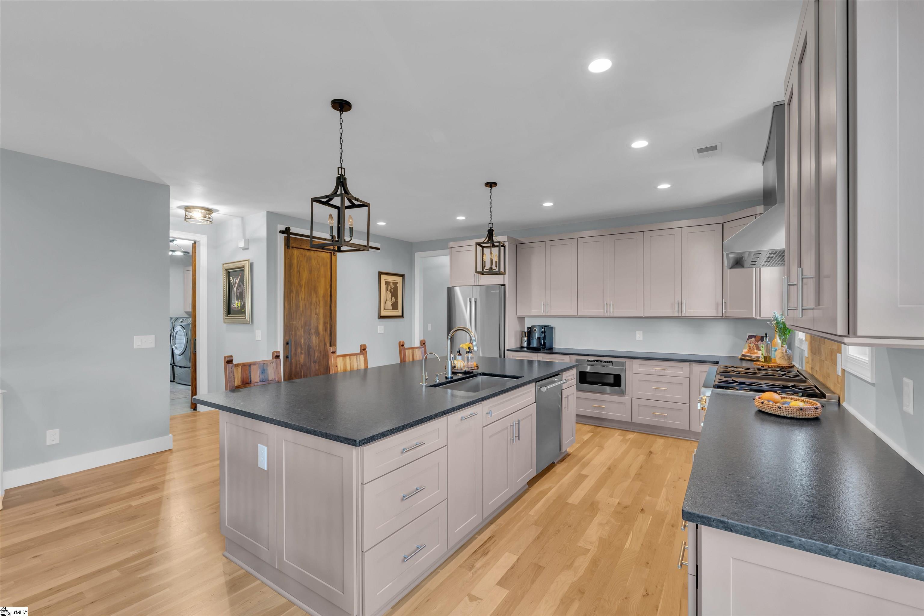 208 Mountain Edge Court