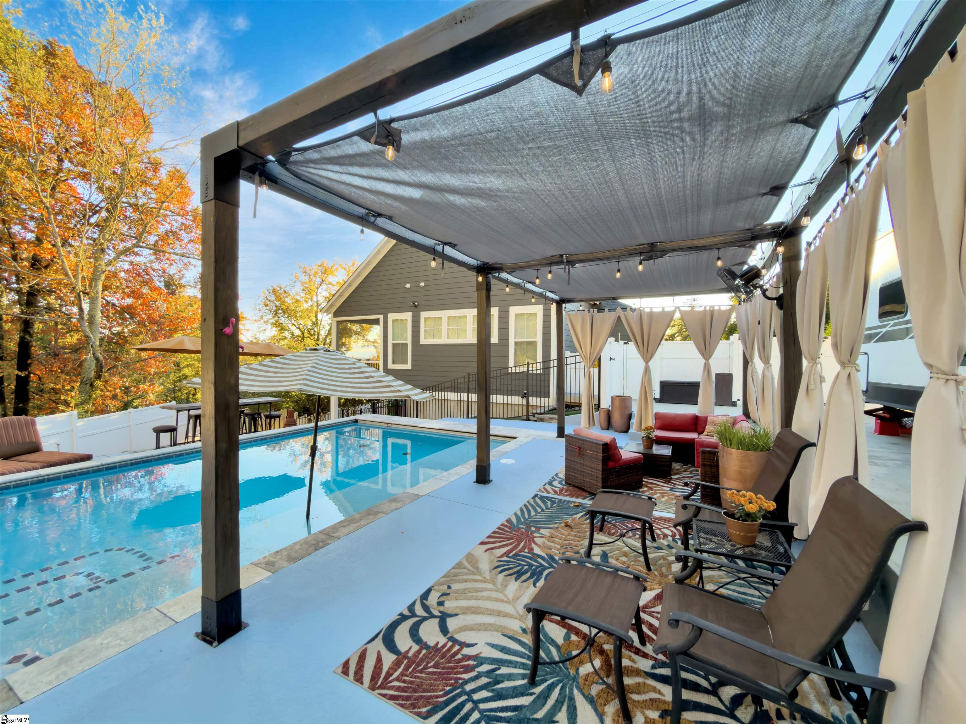 208 Mountain Edge Court