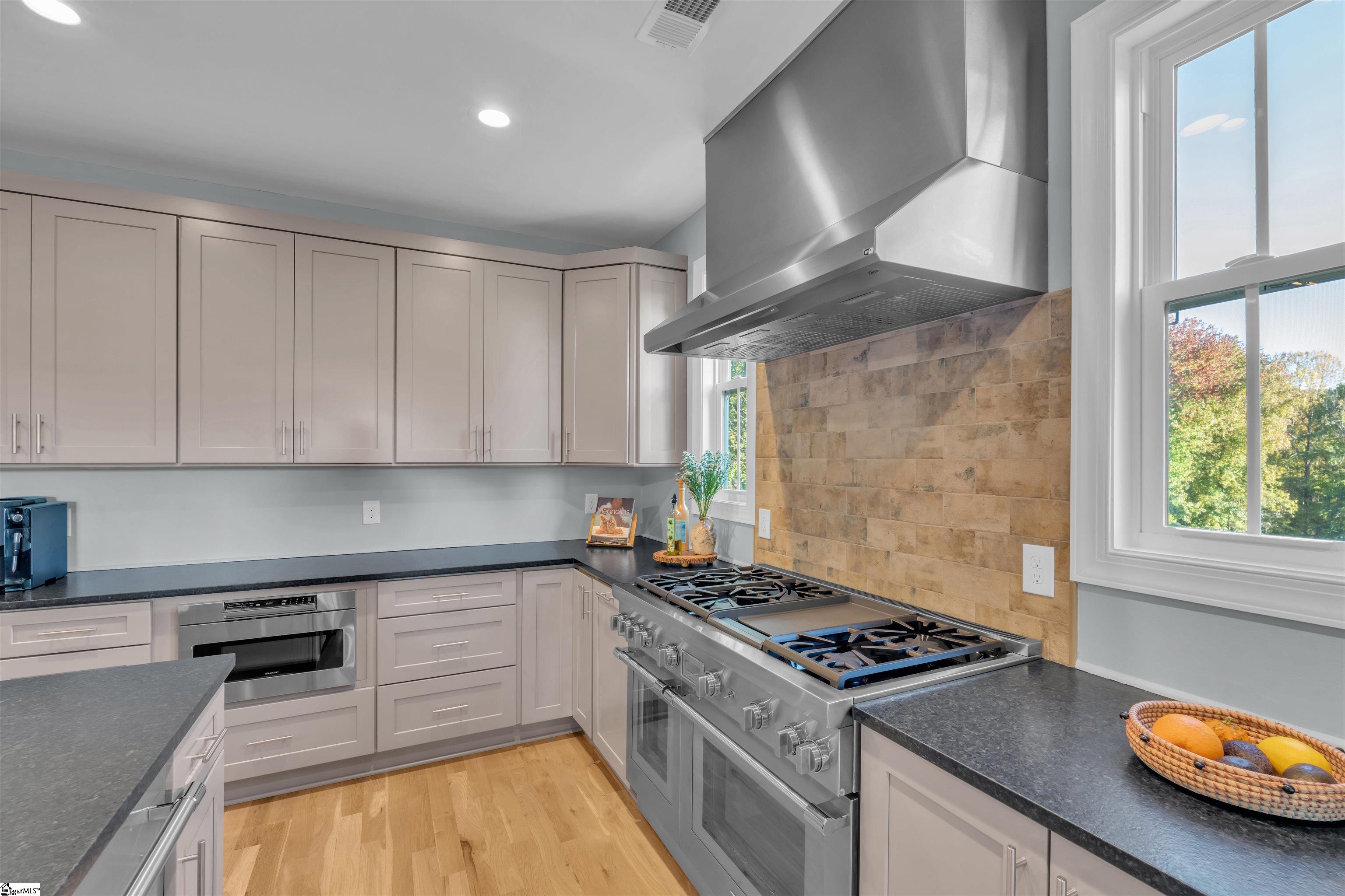 208 Mountain Edge Court