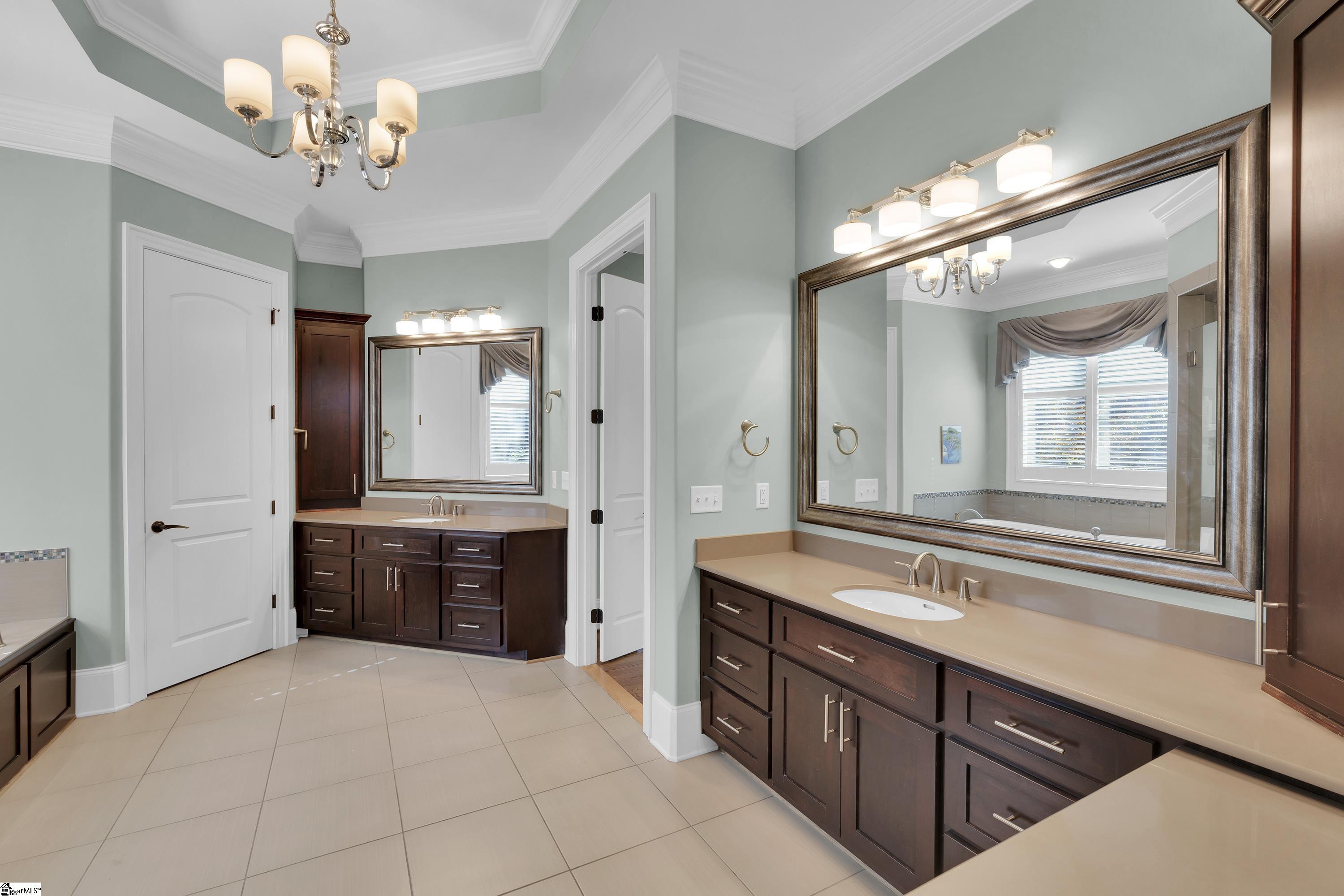 10 Kellers Gate Court