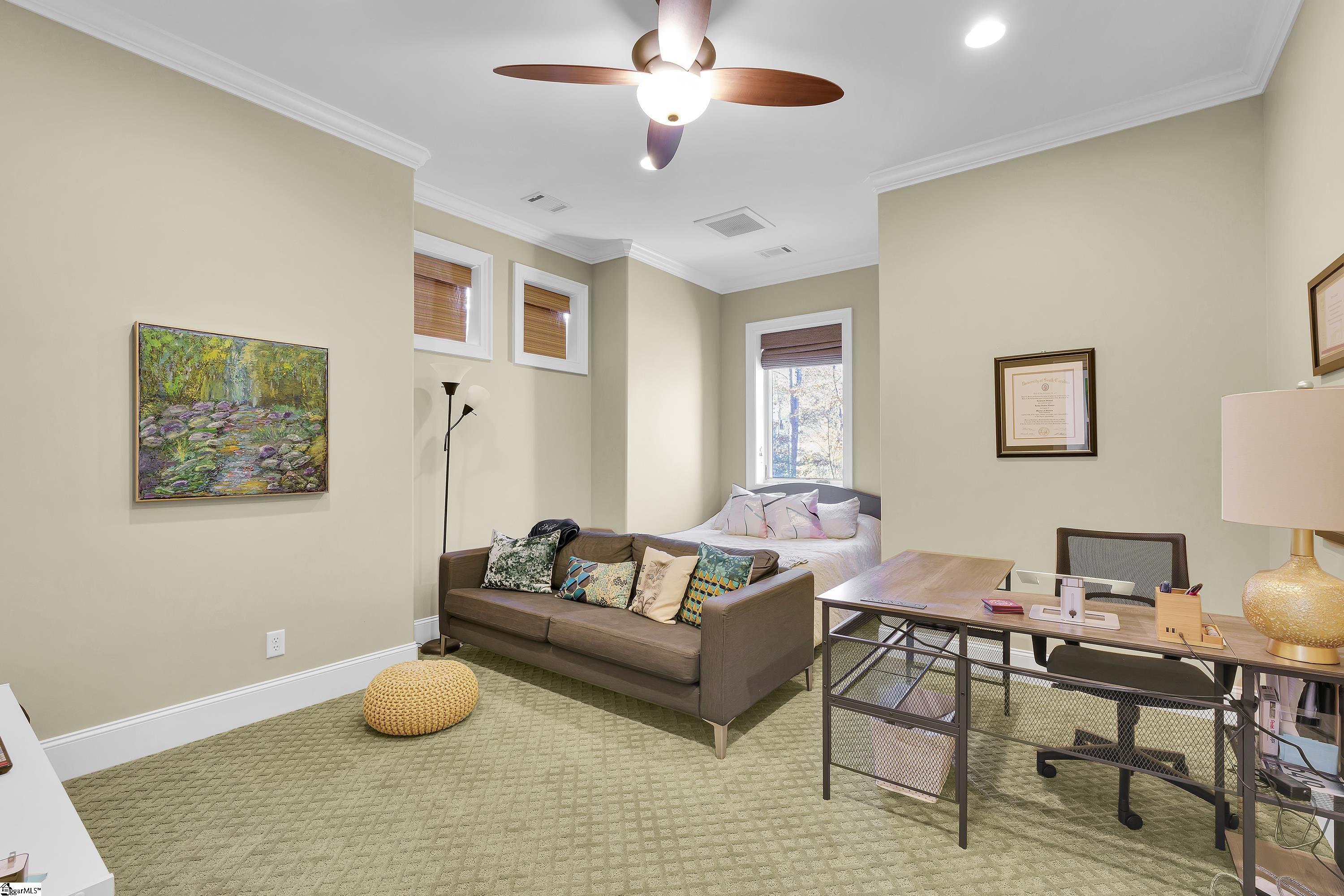 10 Kellers Gate Court