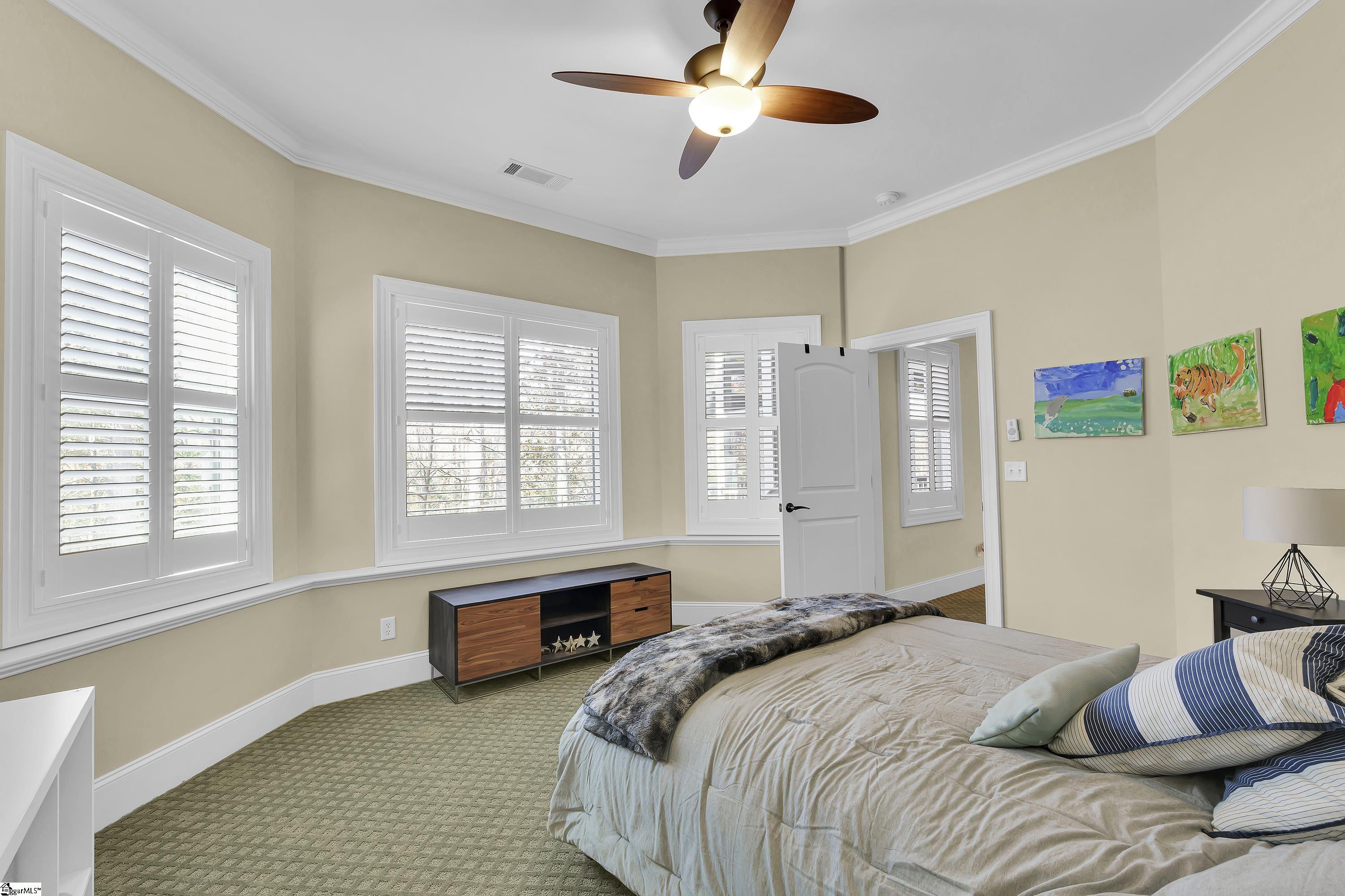 10 Kellers Gate Court