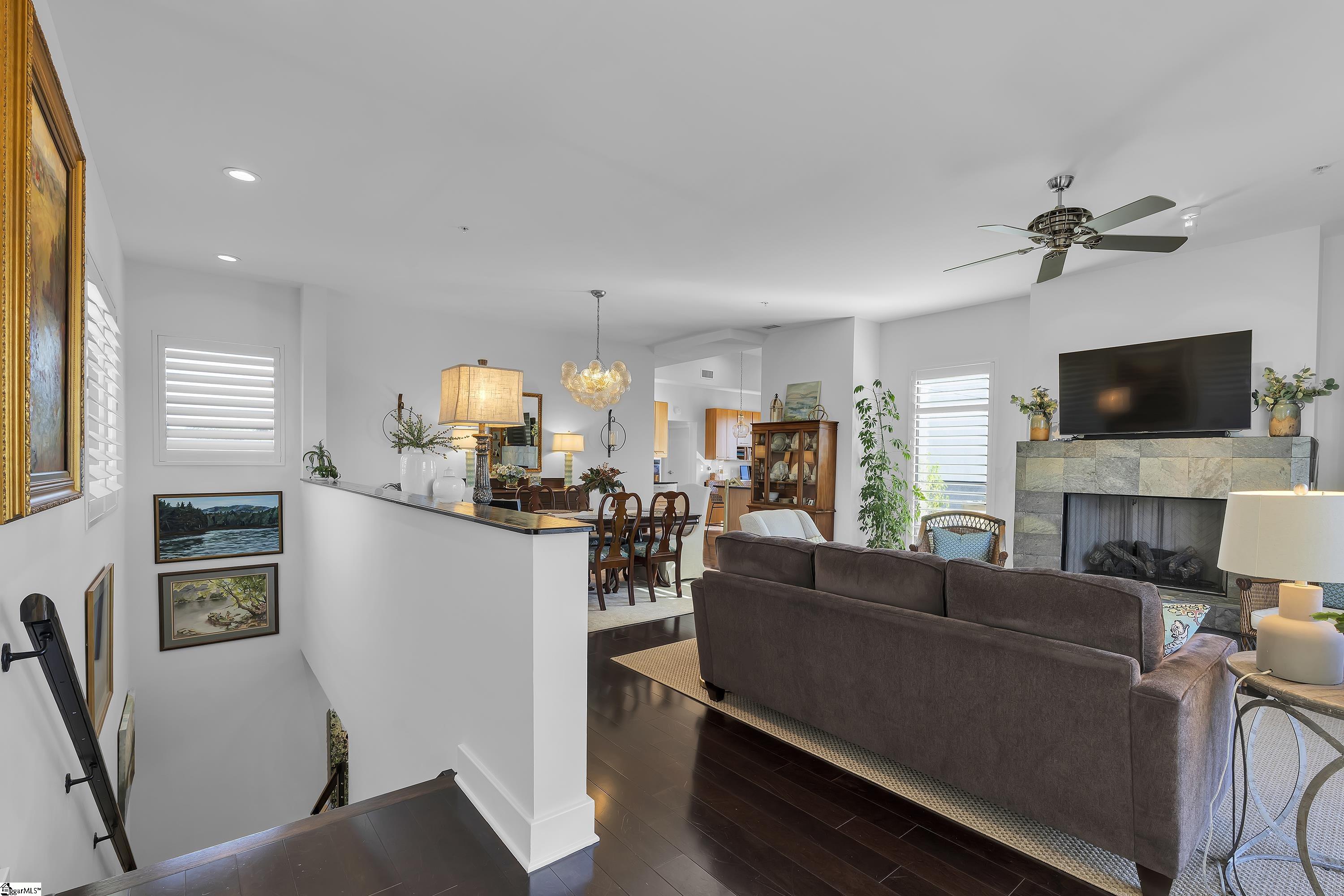 500 E Mcbee Avenue # 5202 Unit: #5202