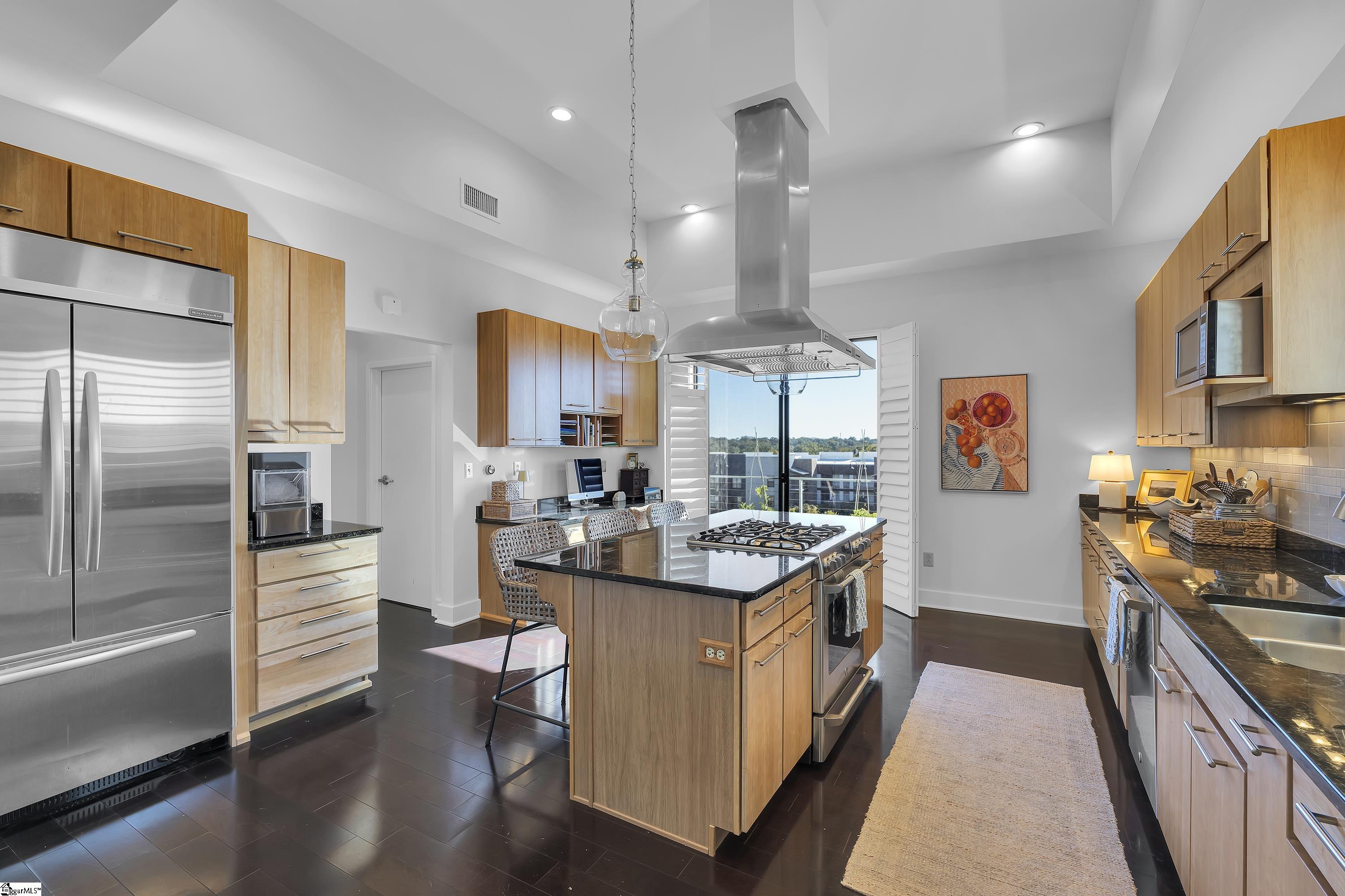 500 E Mcbee Avenue # 5202 Unit: #5202