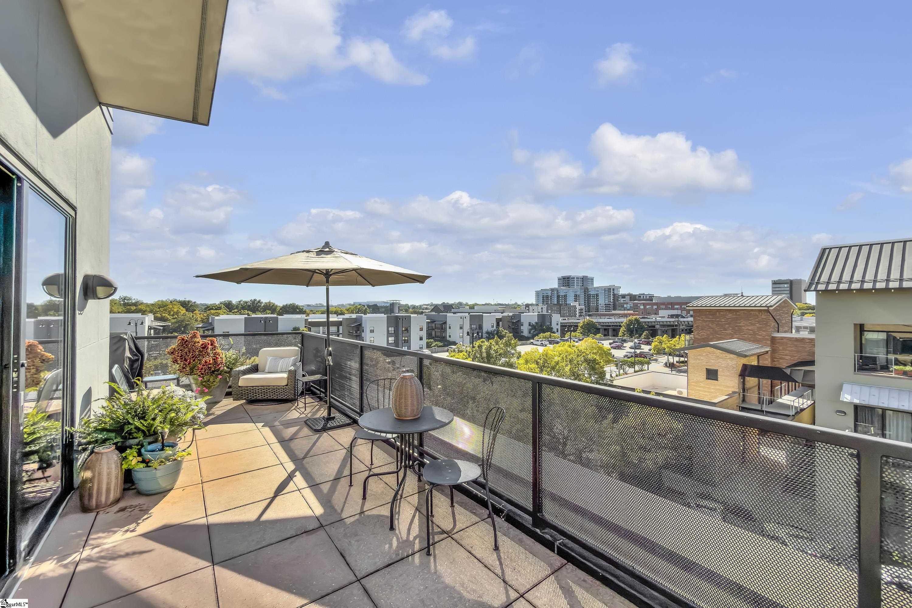 500 E Mcbee Avenue # 5202 Unit: #5202