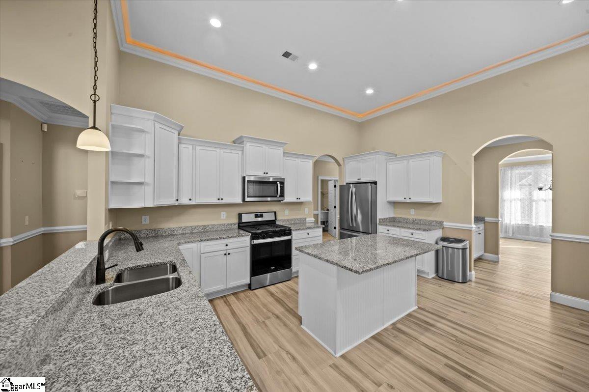 402 Grantleigh Court