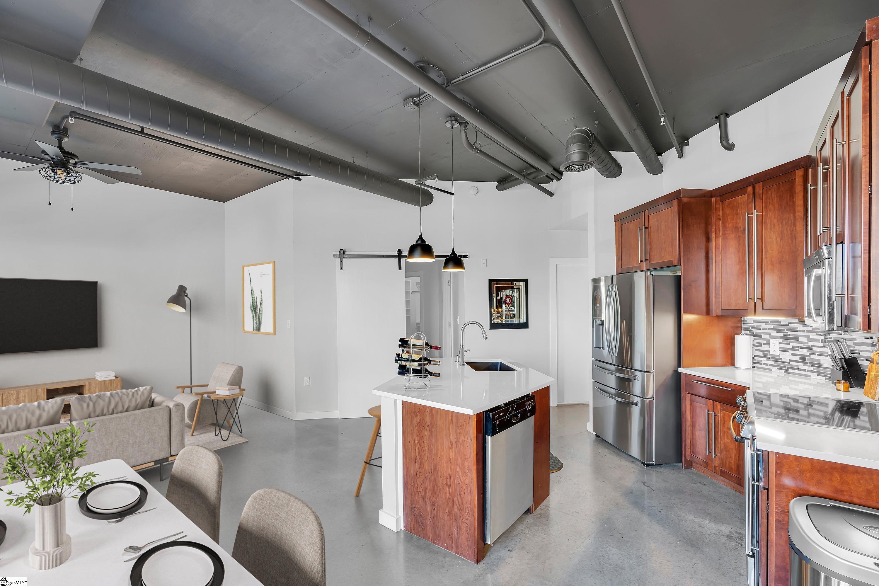 927 S Main Street Unit 309 Unit: Unit #309