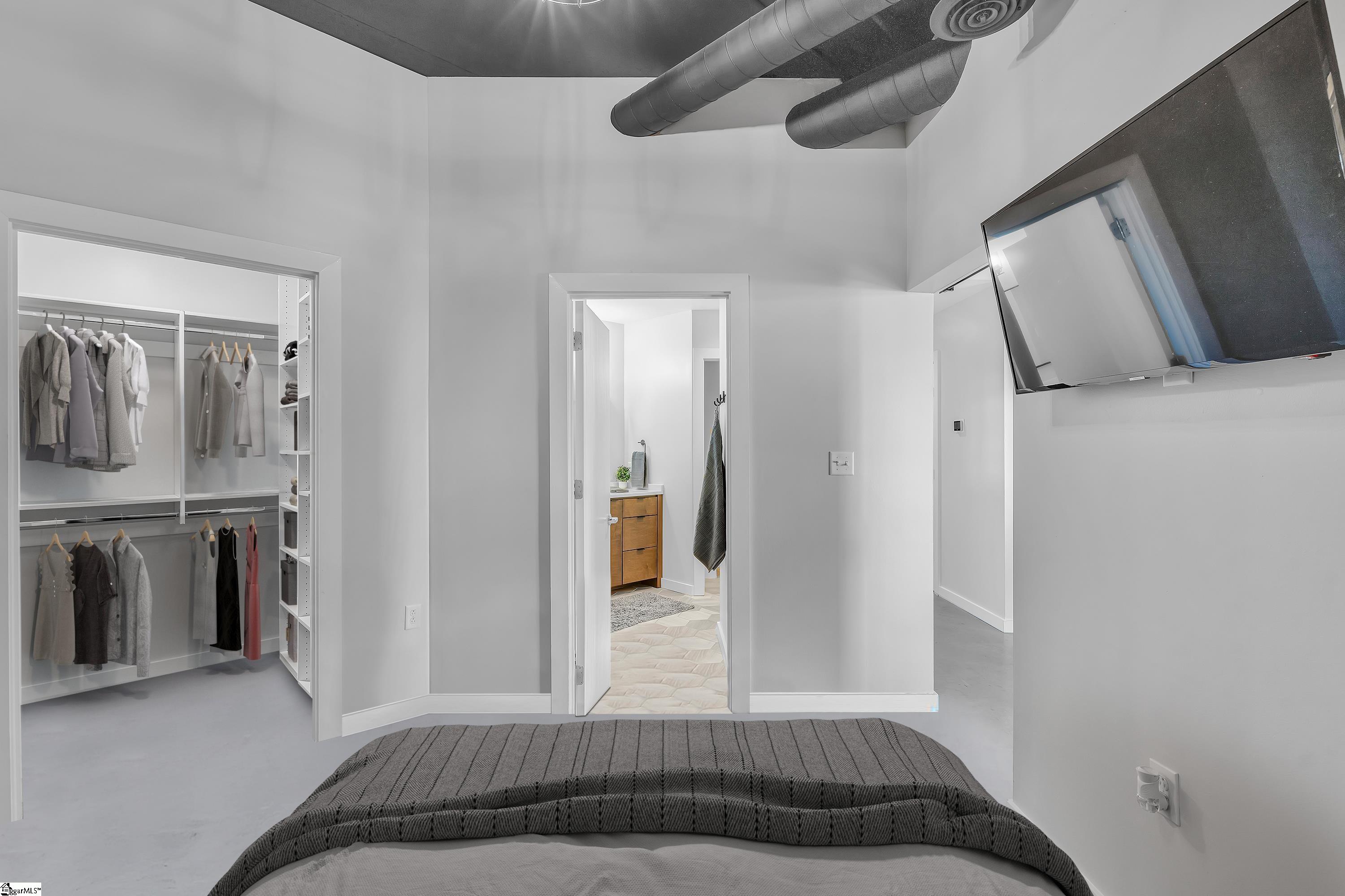 927 S Main Street Unit 309 Unit: Unit #309