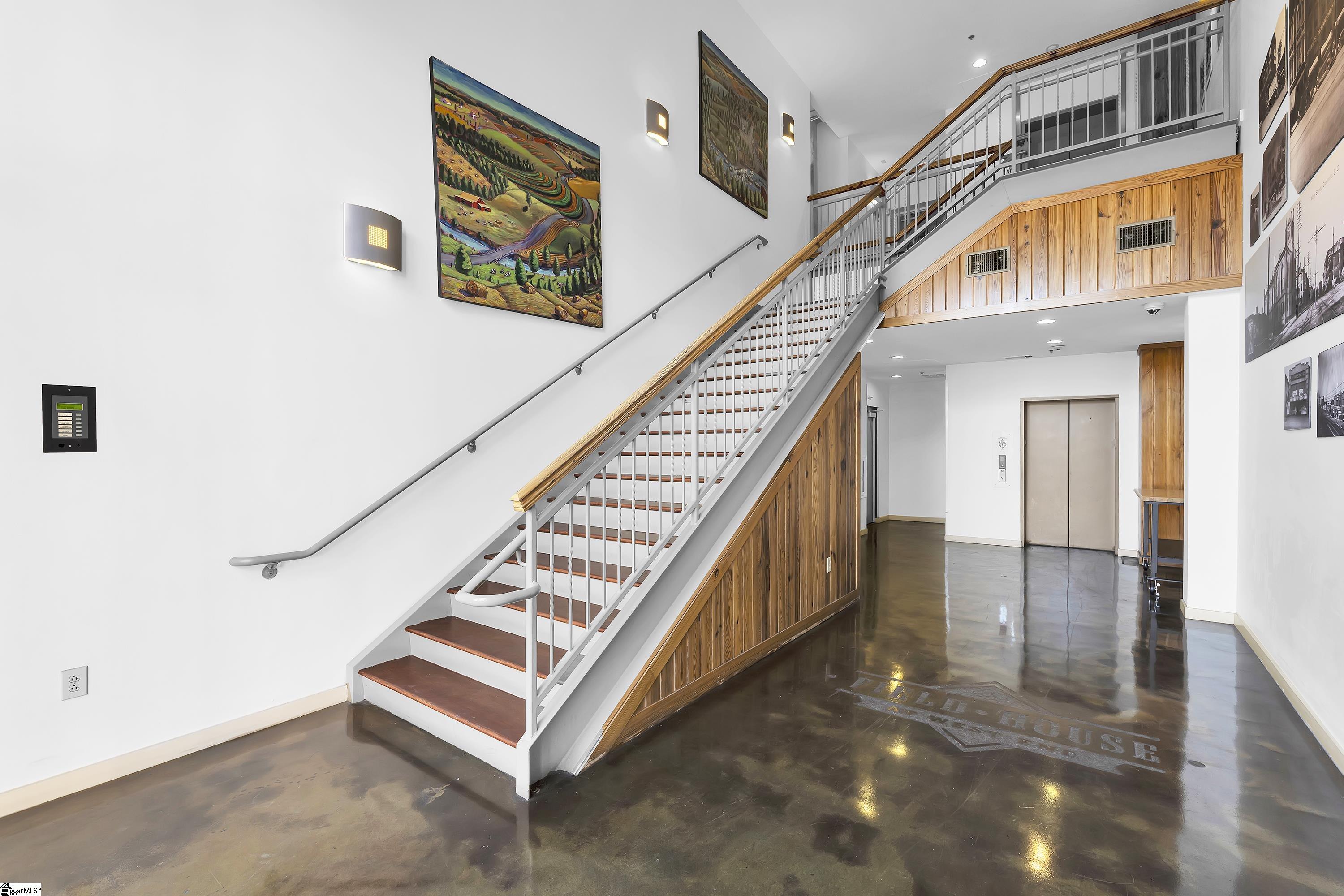 927 S Main Street Unit 309 Unit: Unit #309