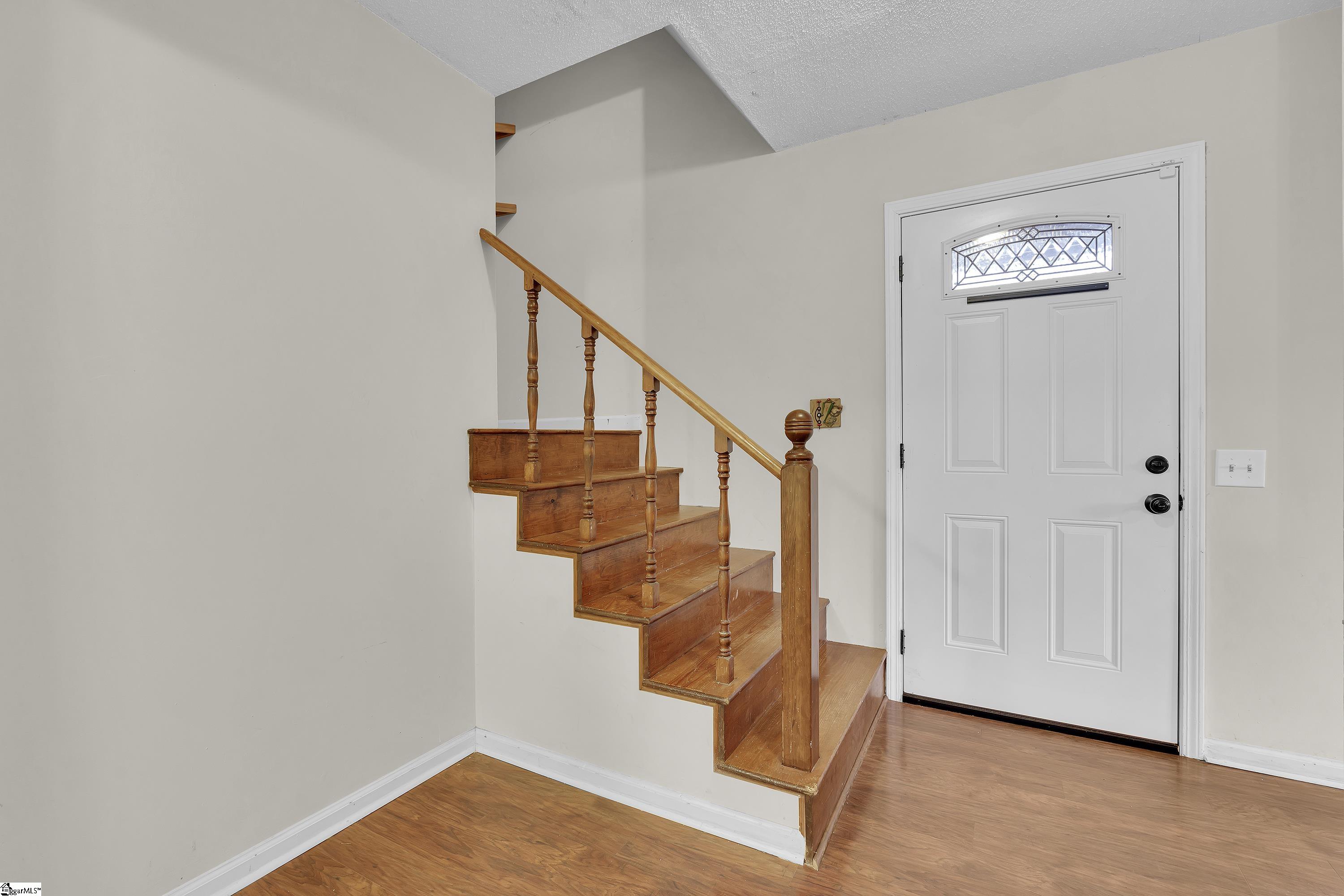 304 N Isundega Street