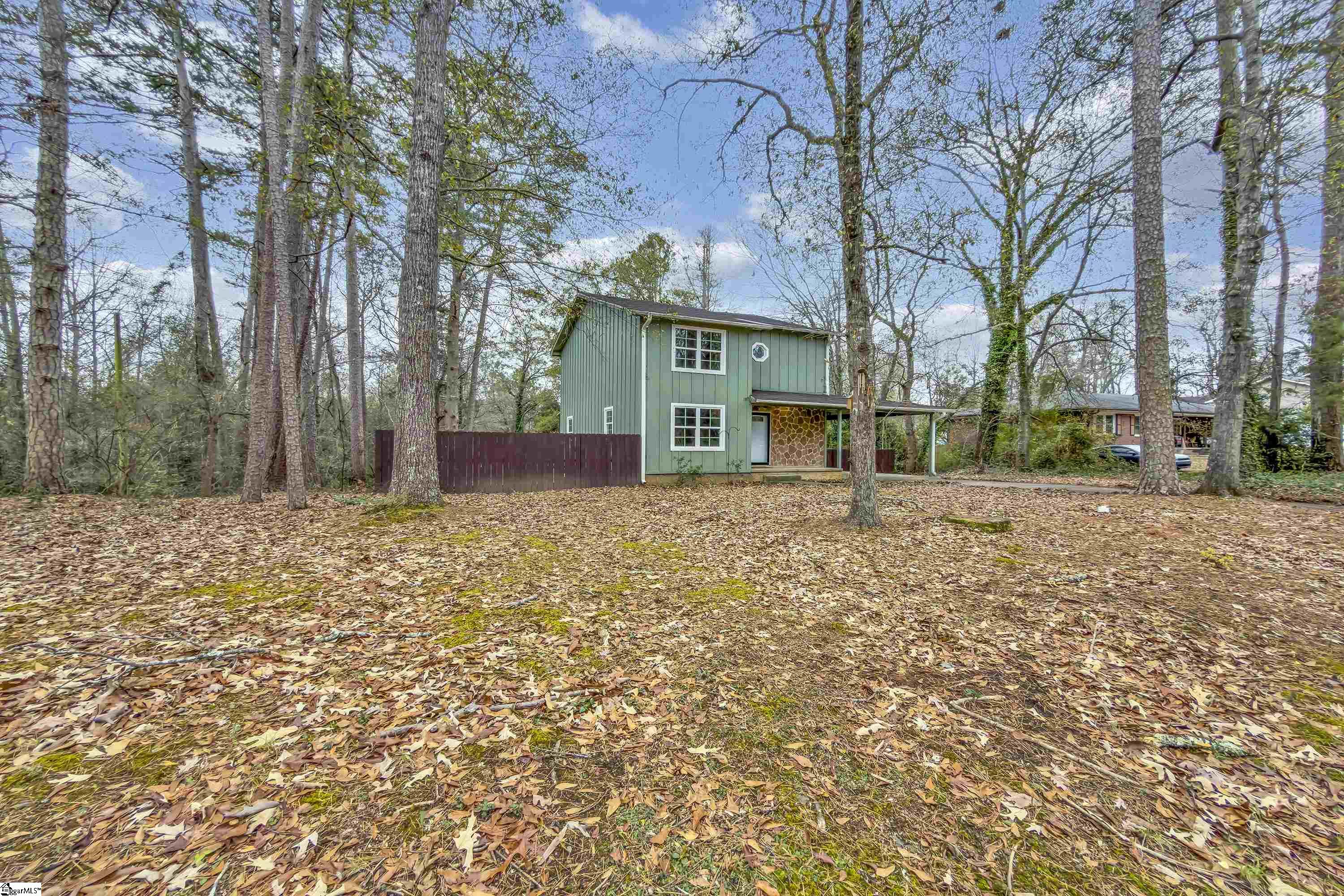 304 N Isundega Street