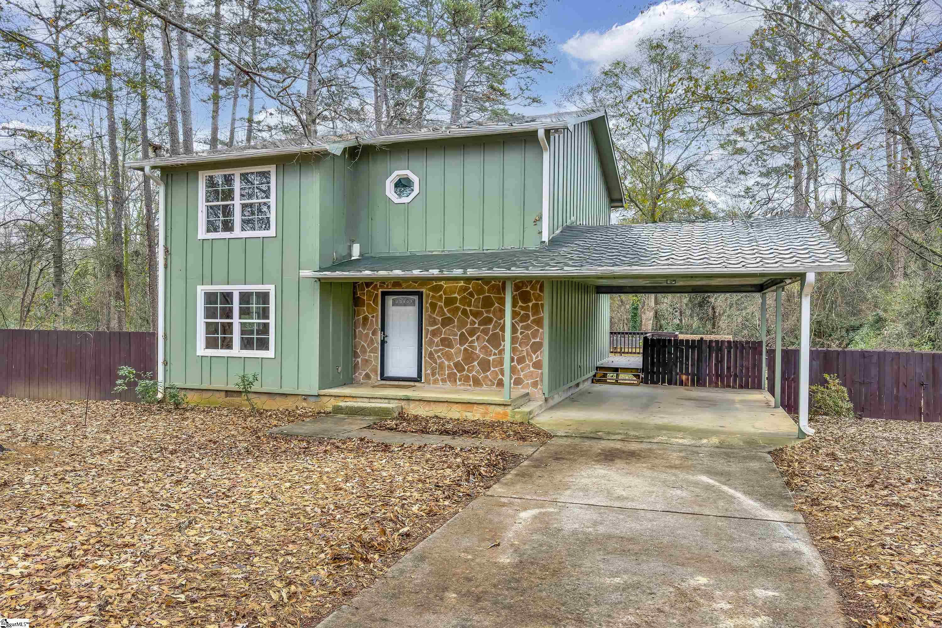 304 N Isundega Street