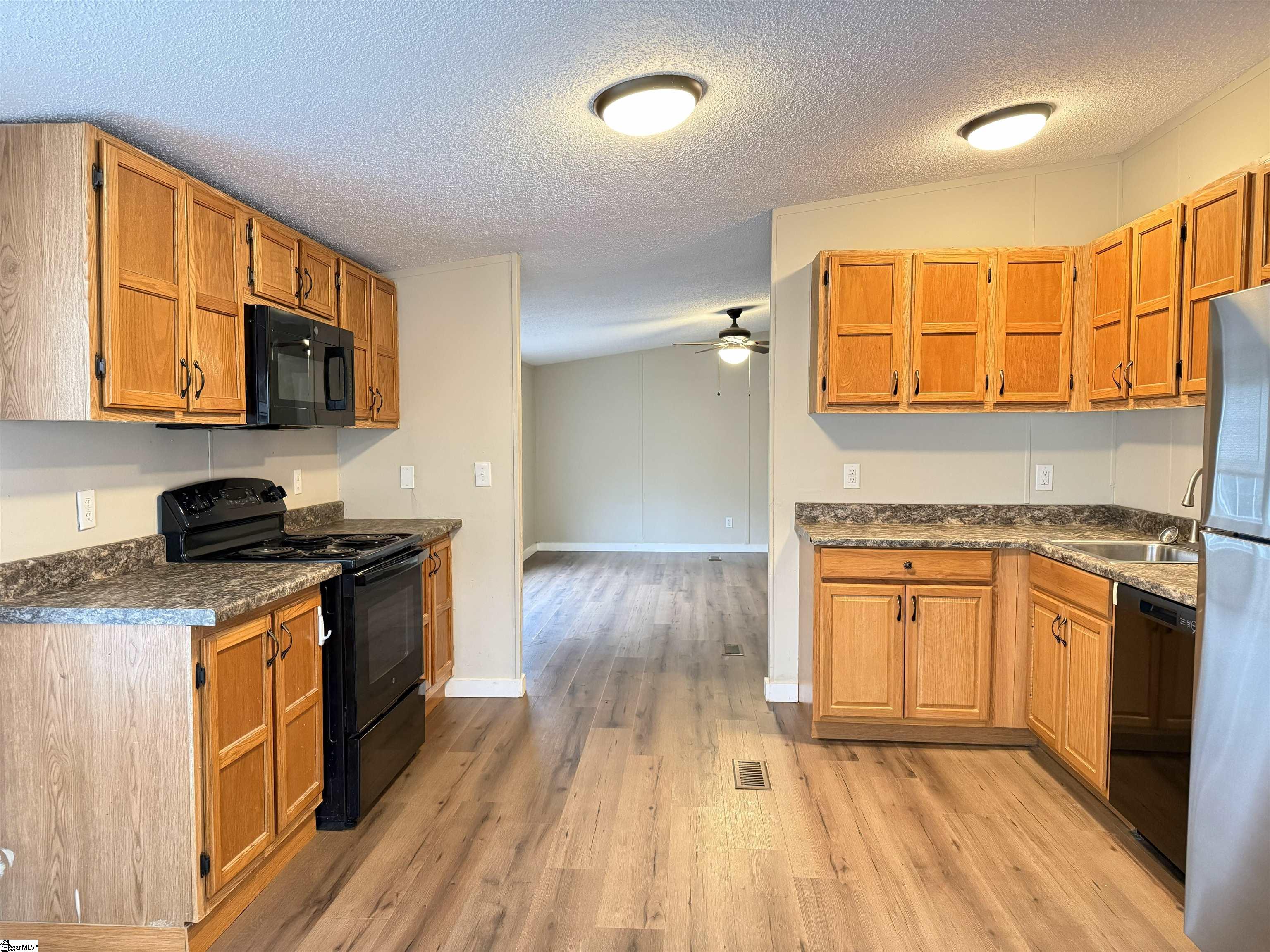 130 Peaceful Valley Road