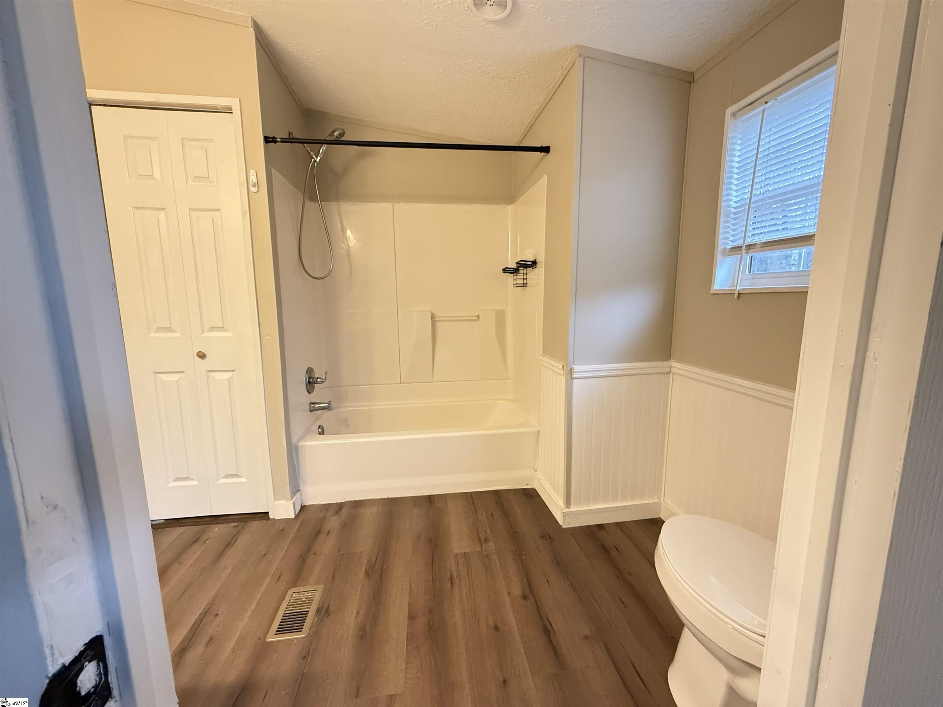 130 Peaceful Valley Road