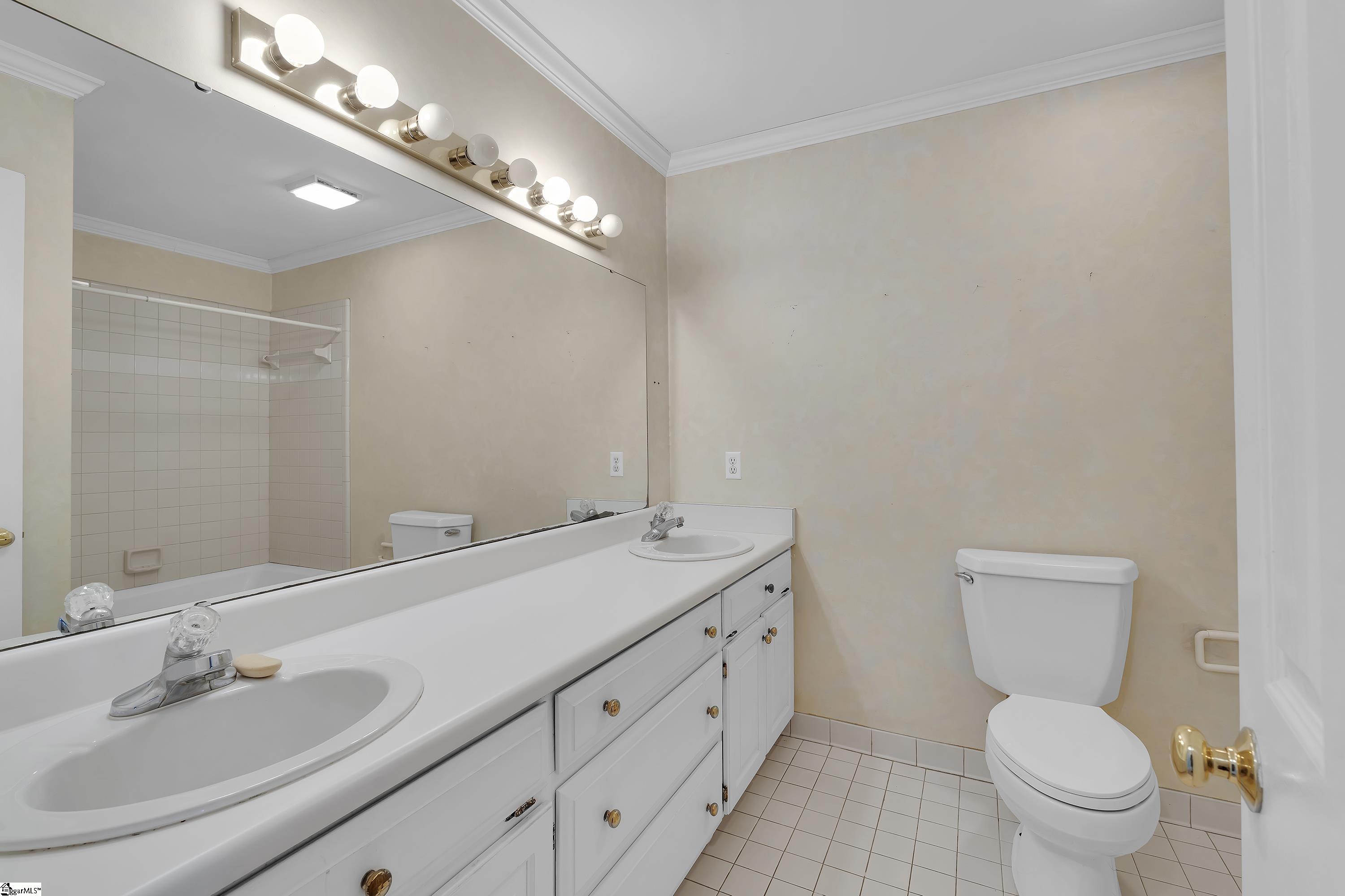 123 Blairfield Court