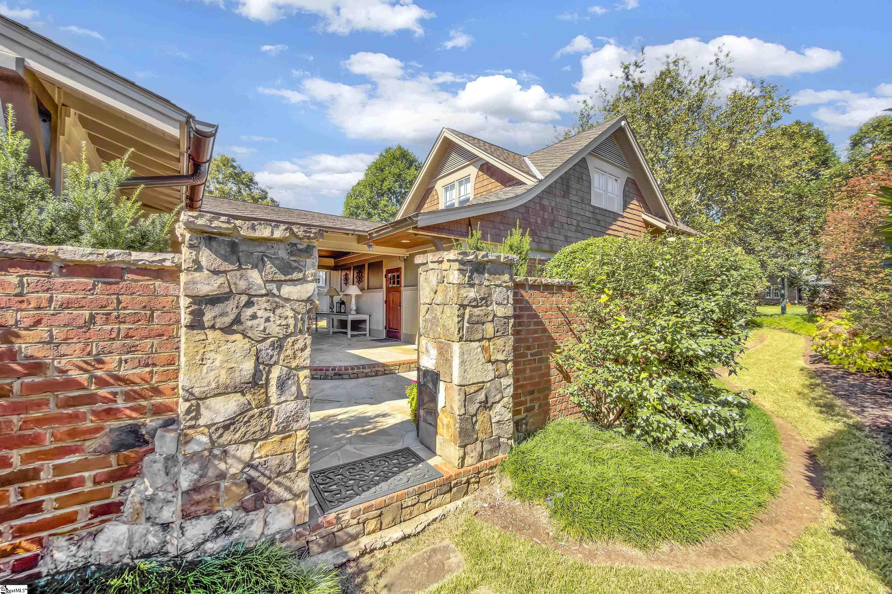 1 Keller's Gate Court