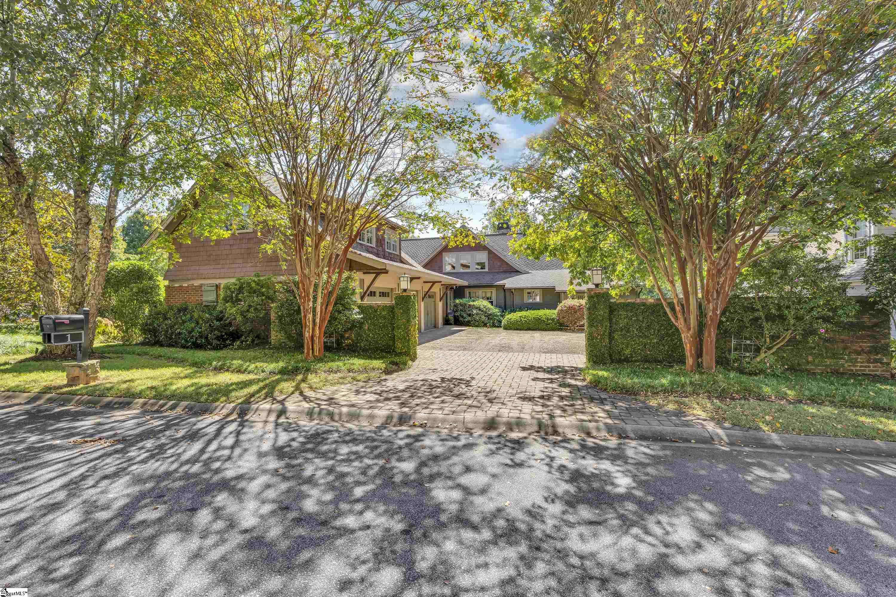 1 Keller's Gate Court