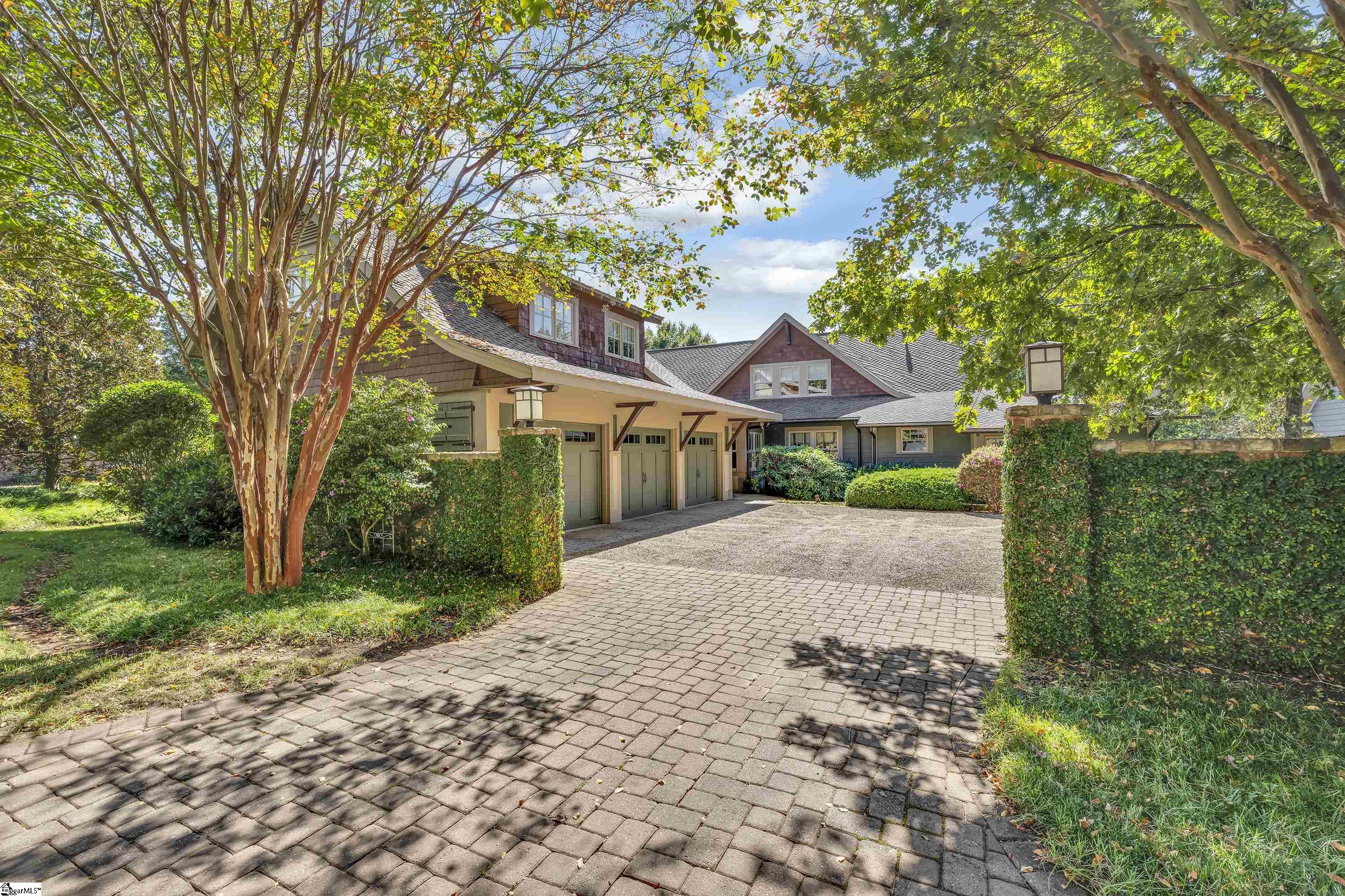 1 Keller's Gate Court