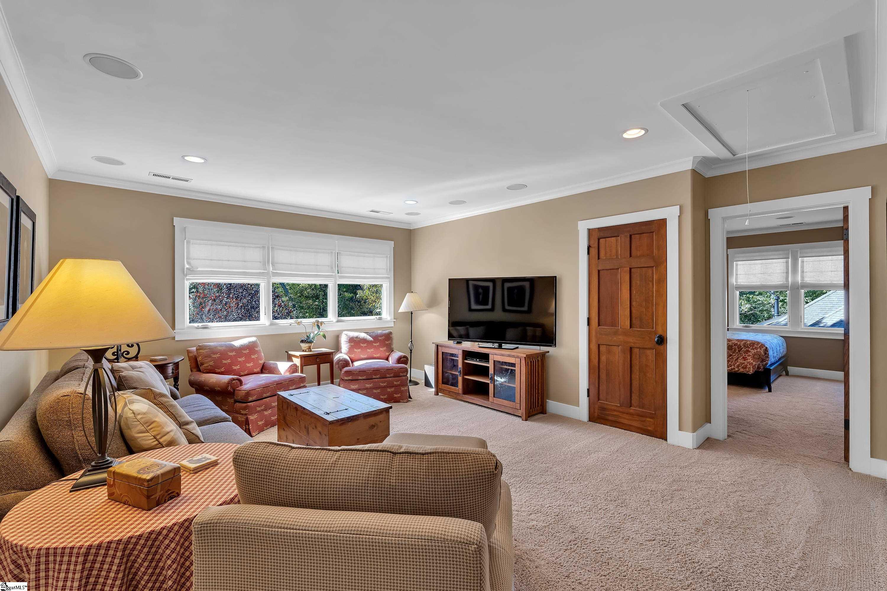 1 Keller's Gate Court