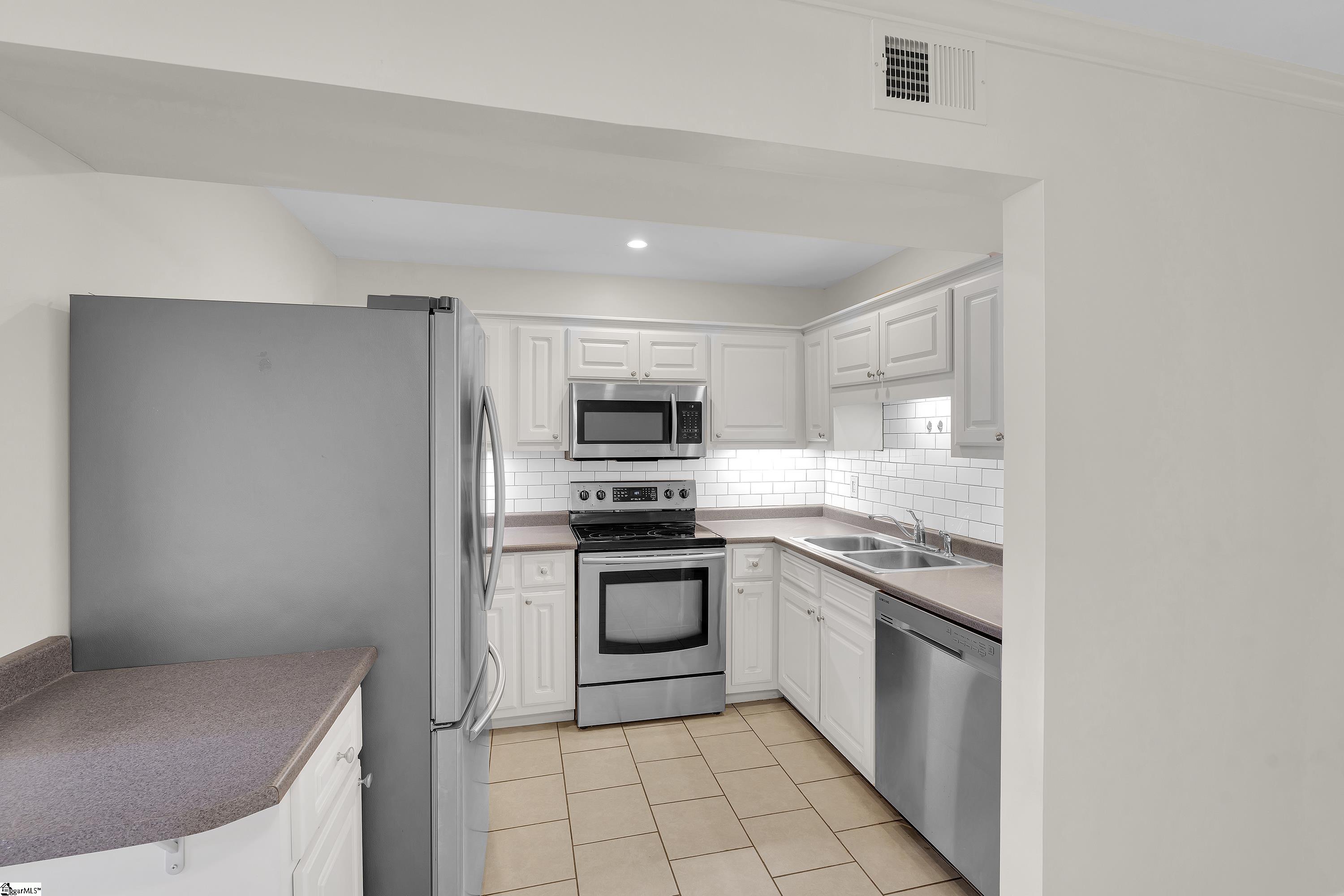 925 Cleveland Street Unit 55 Unit: Unit #55