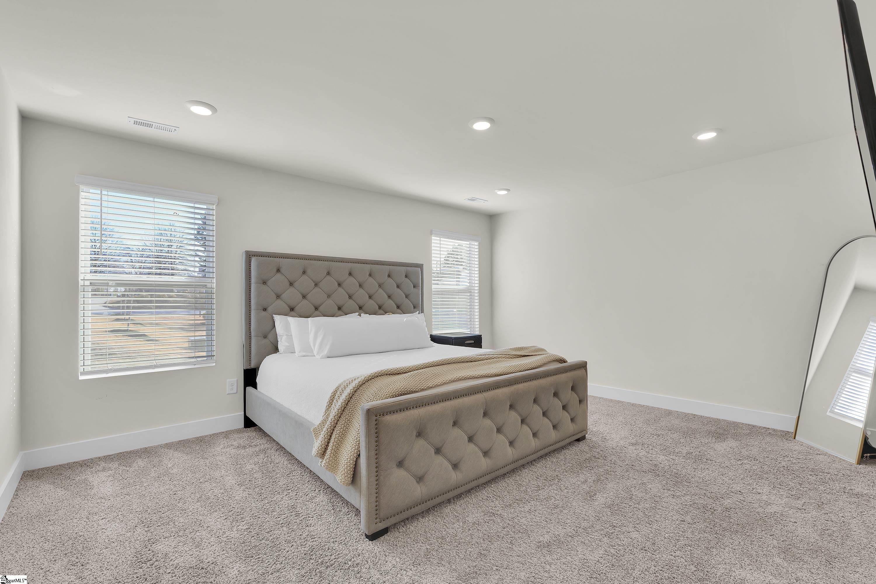 26 Centimeters Drive