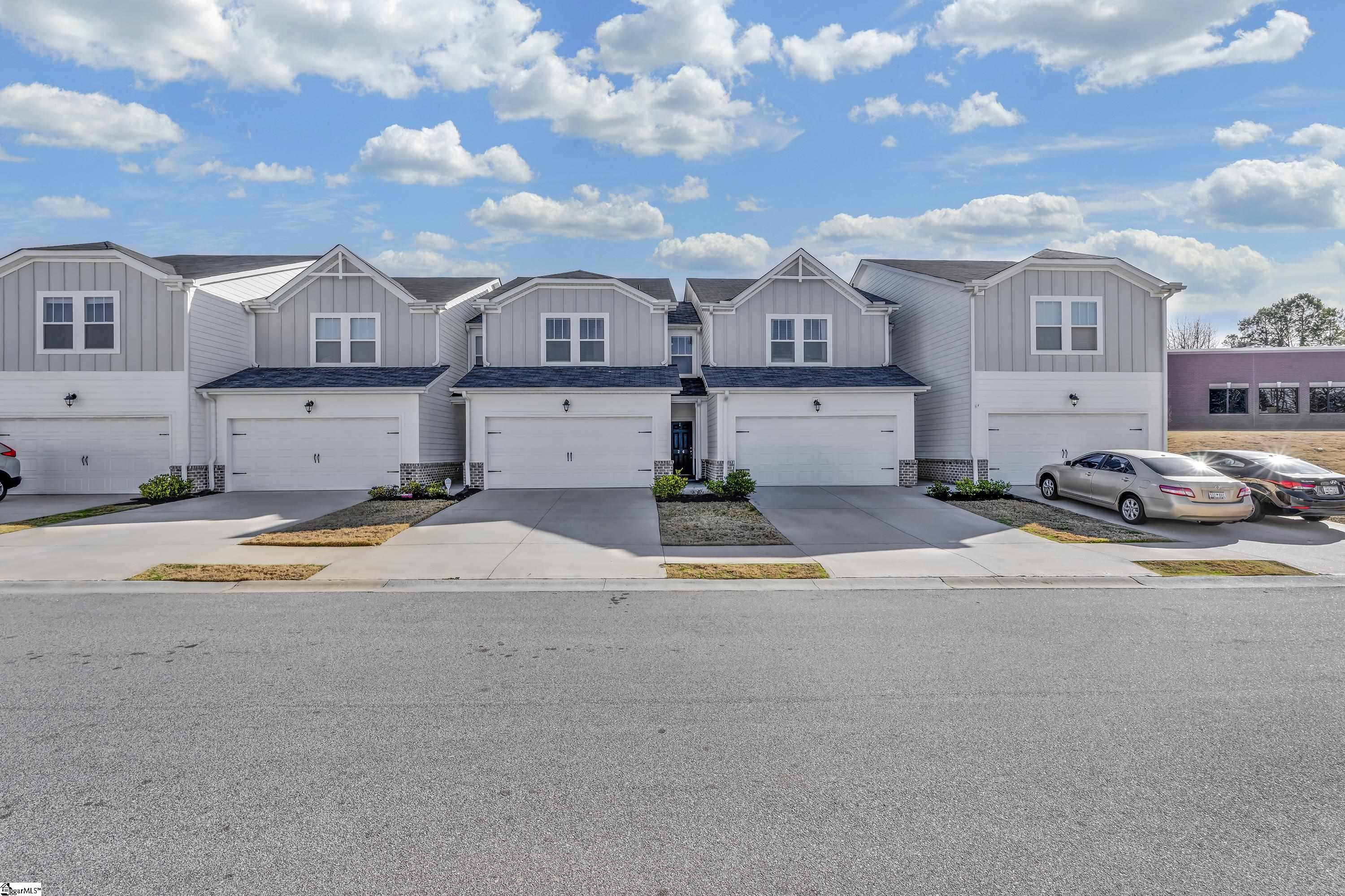 26 Centimeters Drive