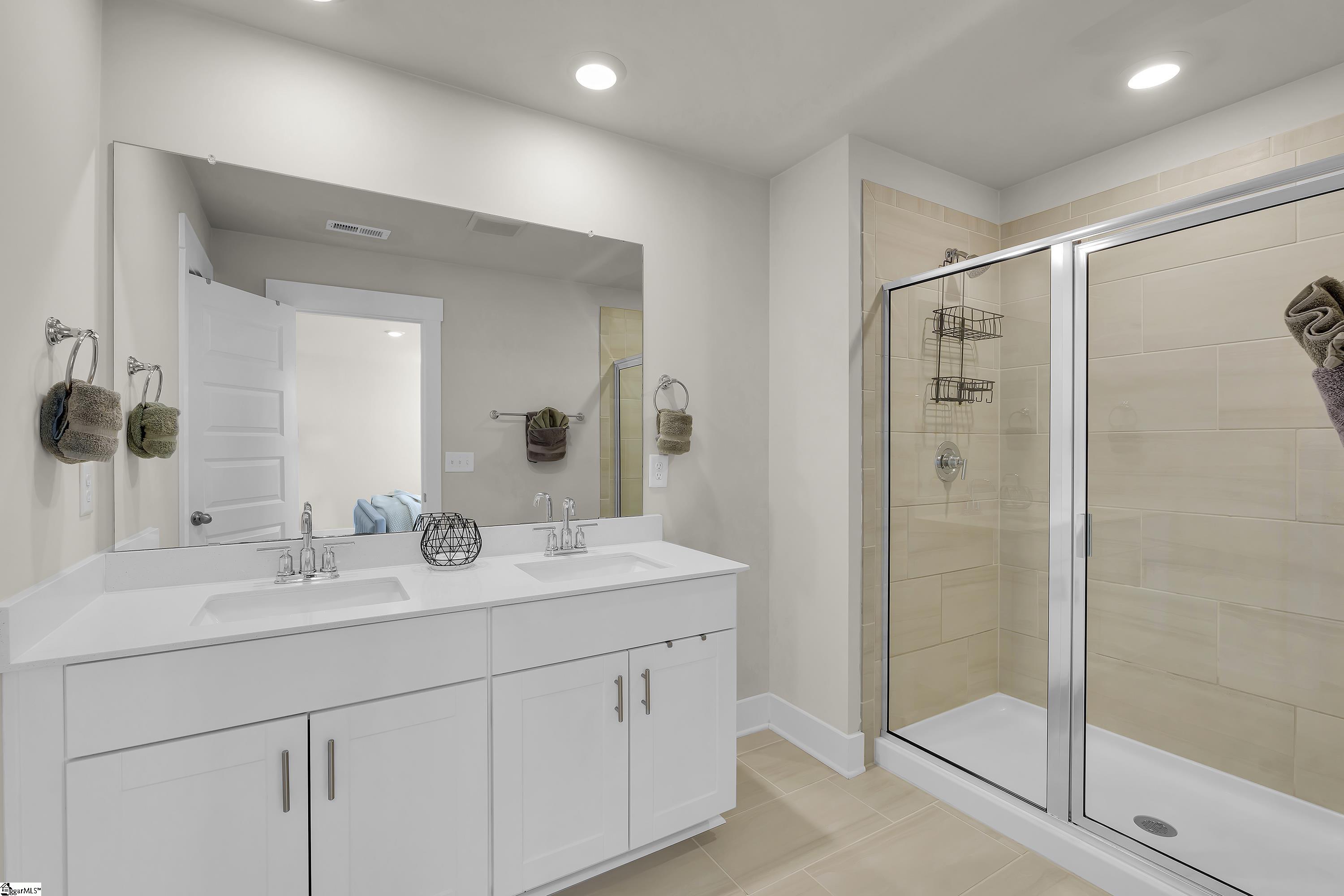 26 Centimeters Drive