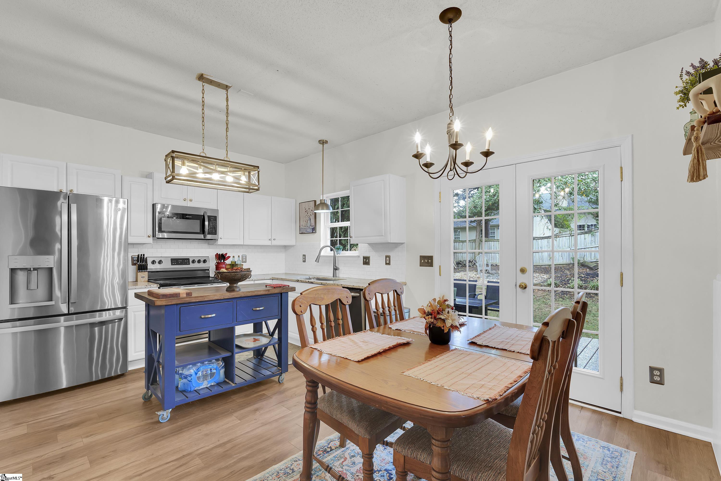 111 Golden Crest Court