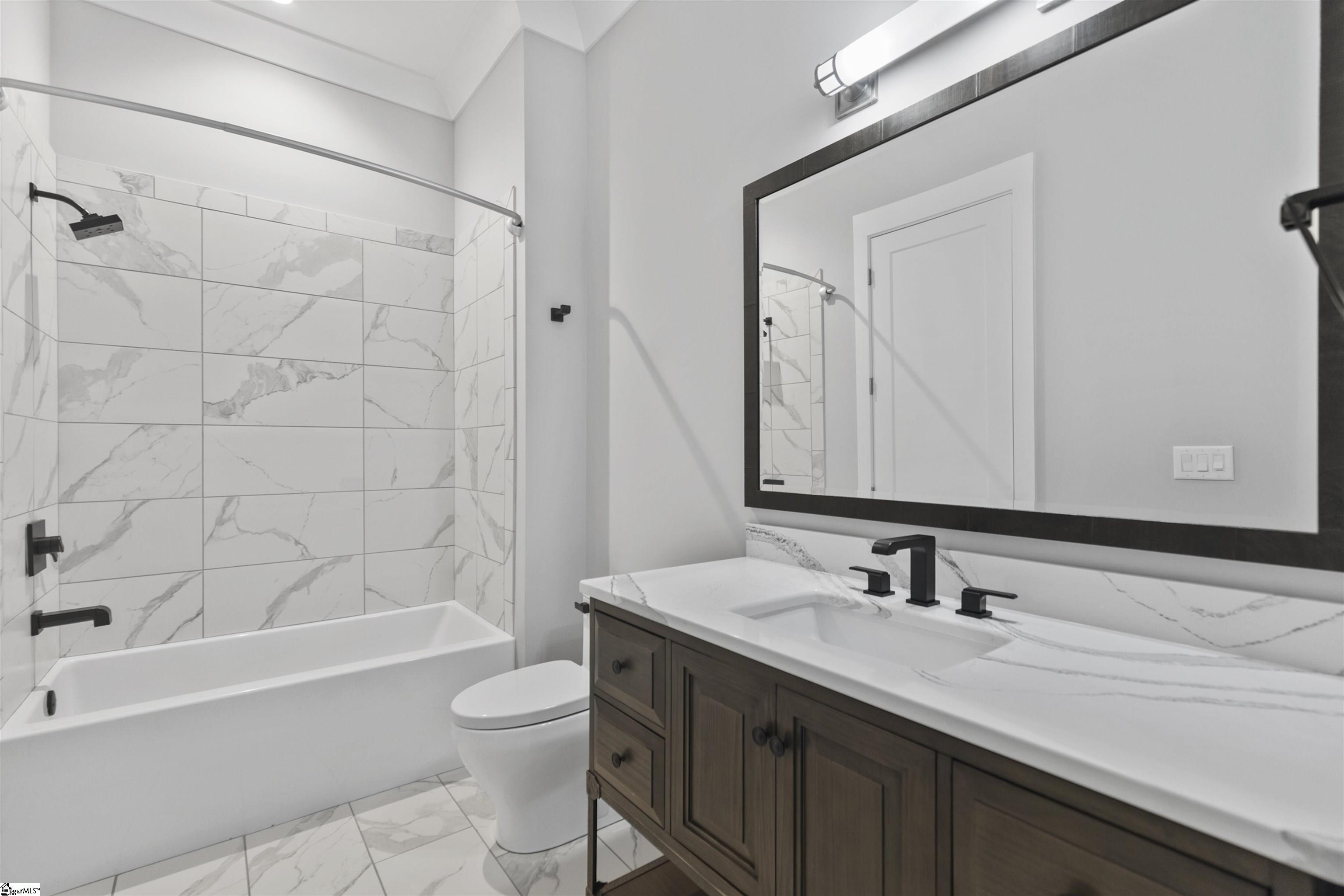 110 N Markley Street Unit 304