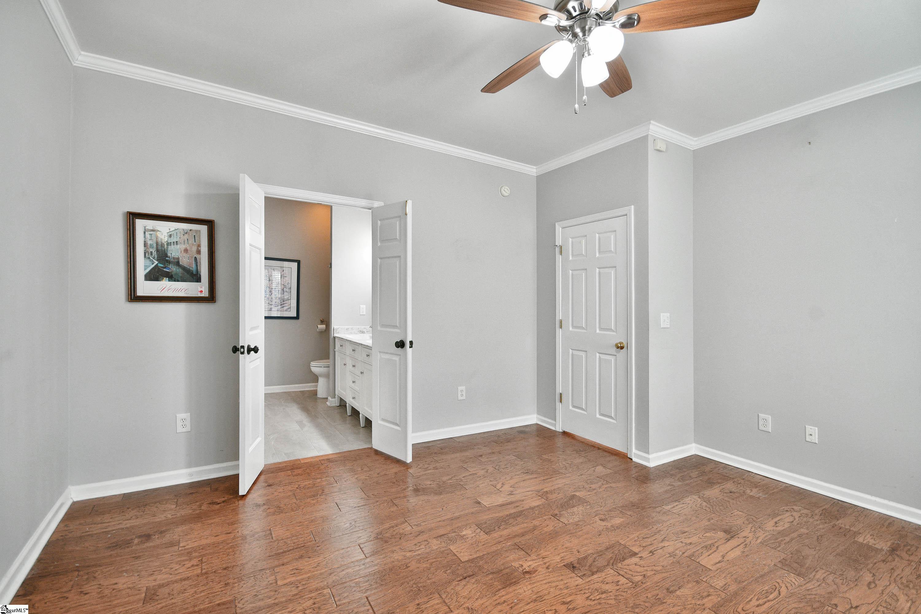 18 Pelham Springs Place