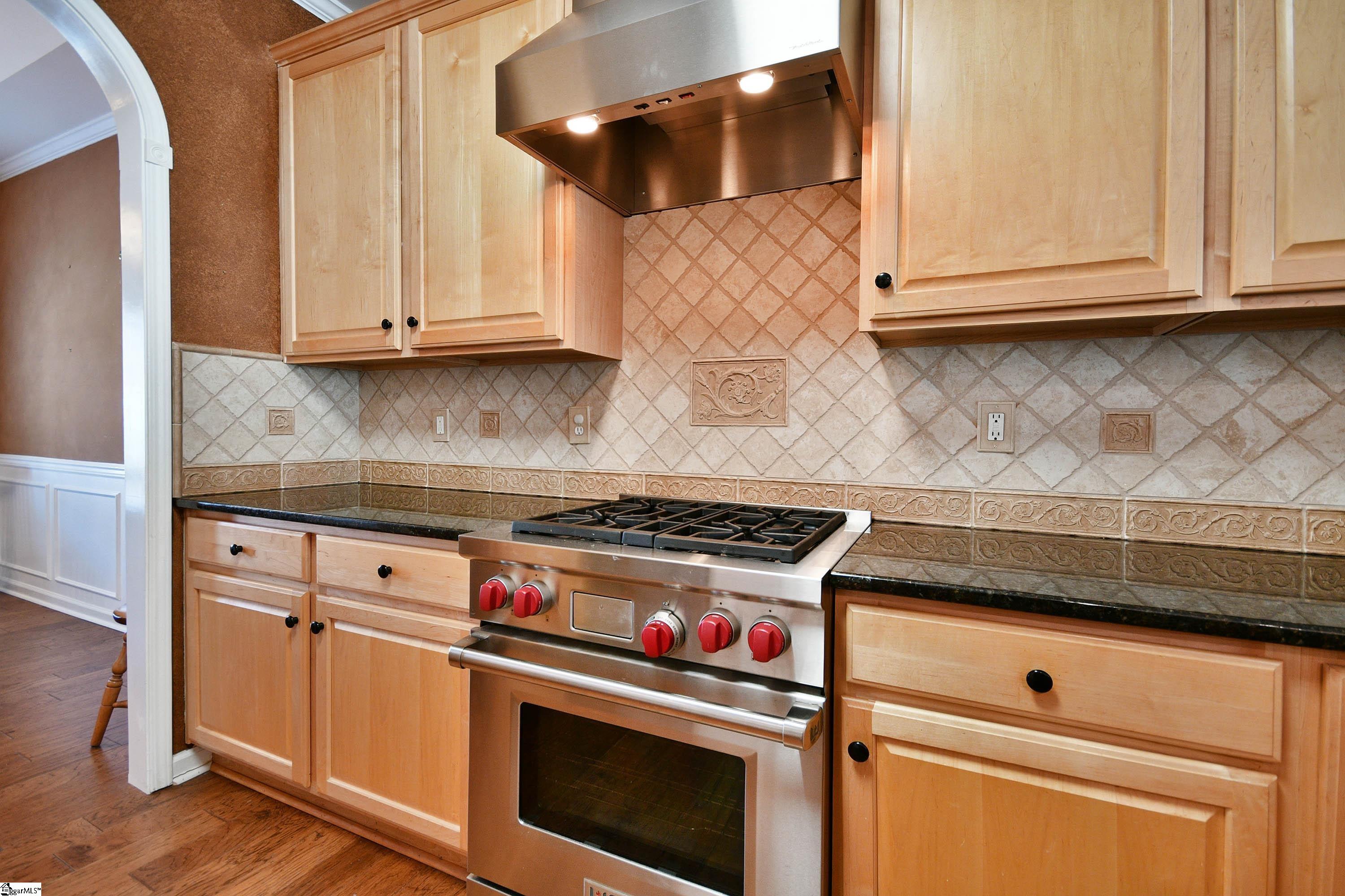 18 Pelham Springs Place