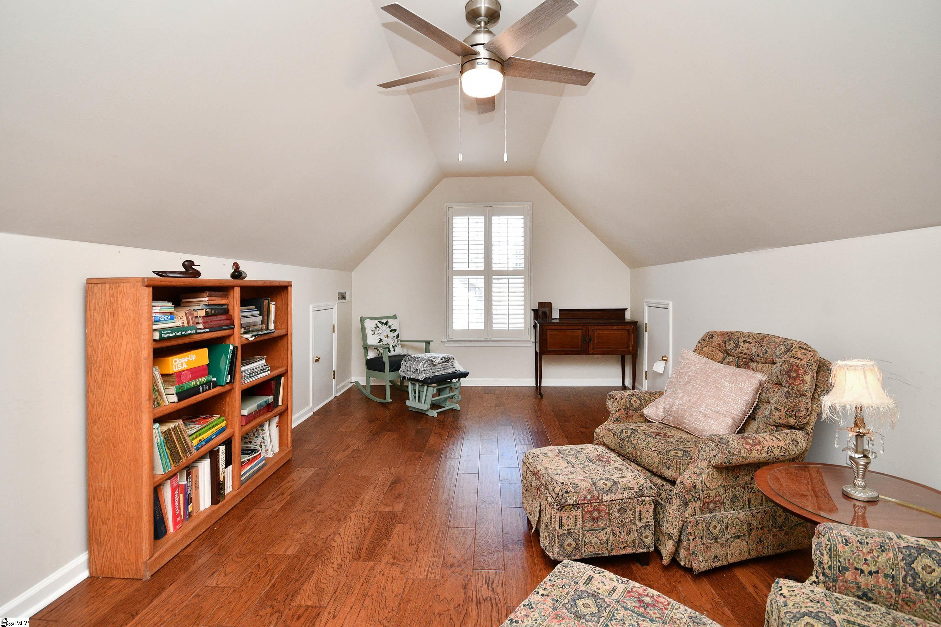 18 Pelham Springs Place